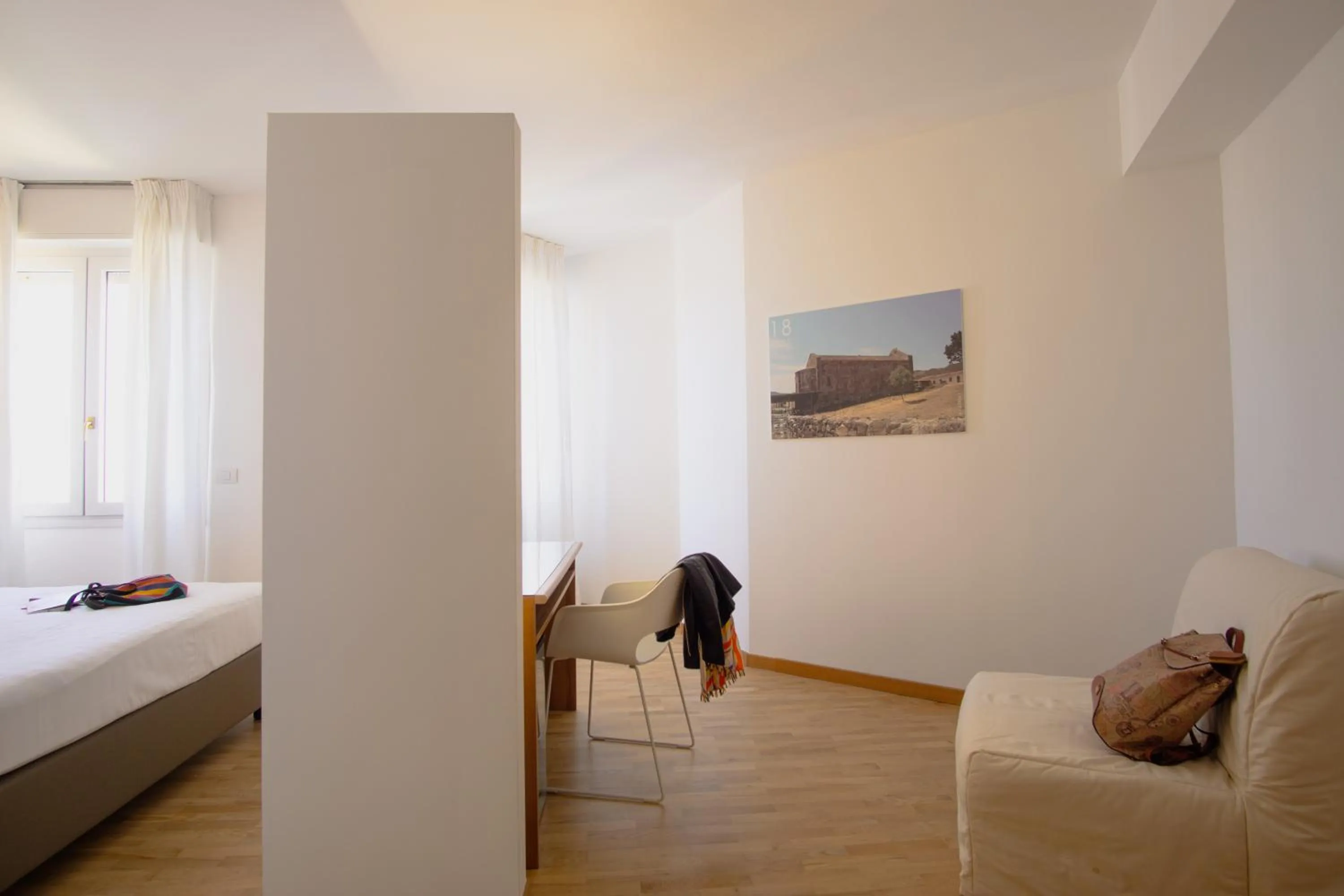 Bedroom, Bed in Mistral2 Hotel