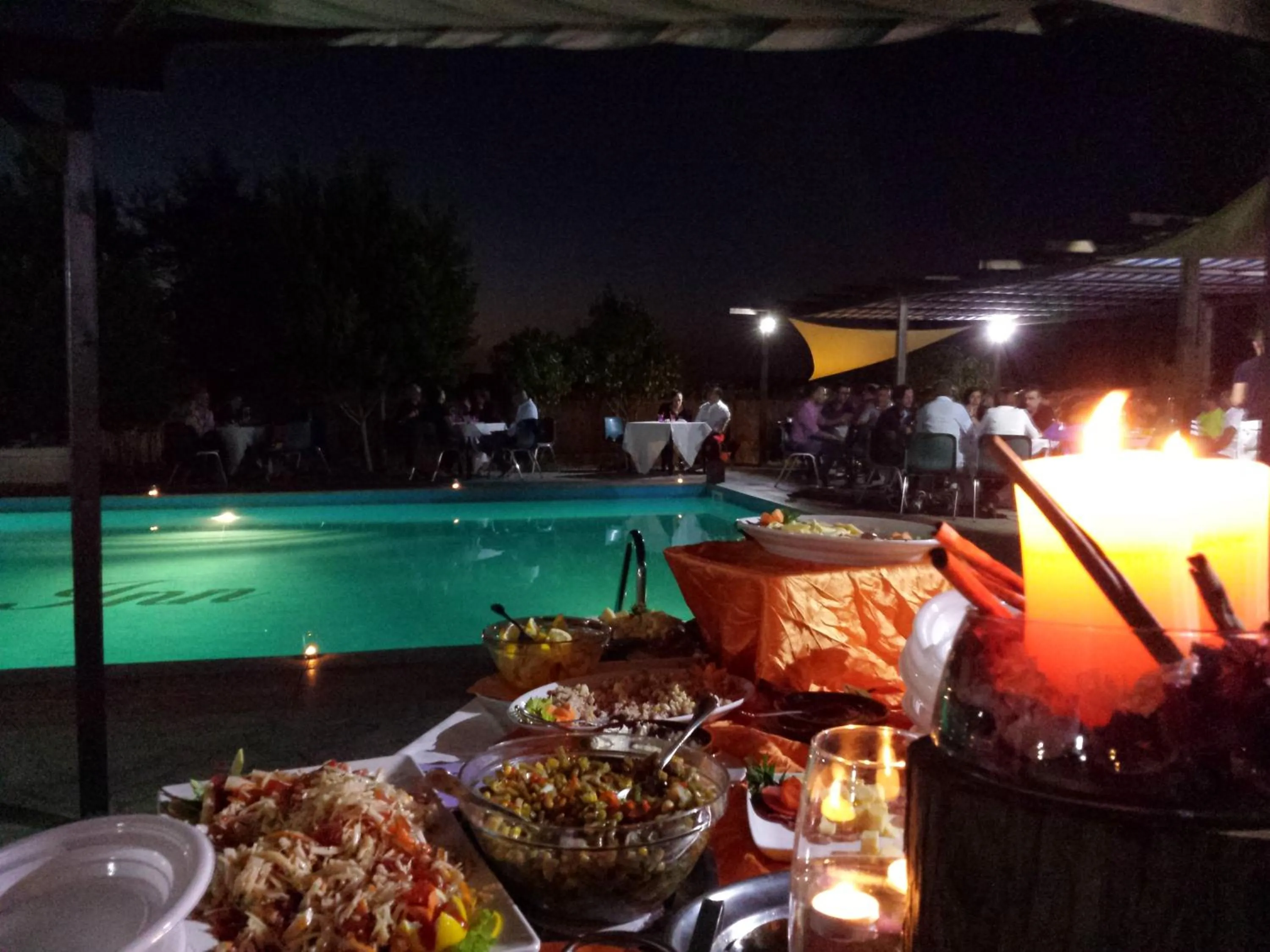 Evening entertainment in Pausania Inn