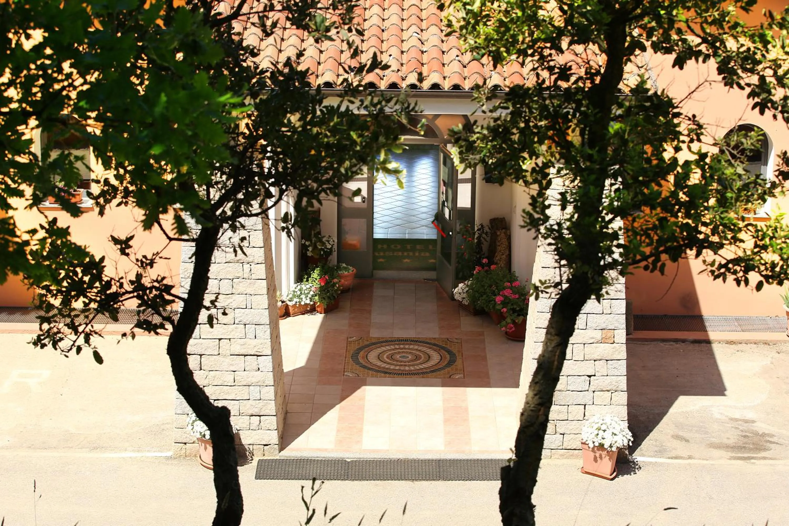 Property building in Pausania Inn