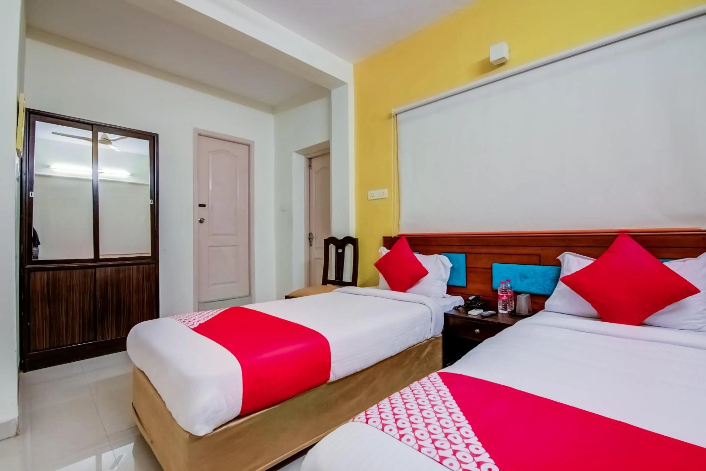 Bedroom, Bed in Hotel O Perungudi