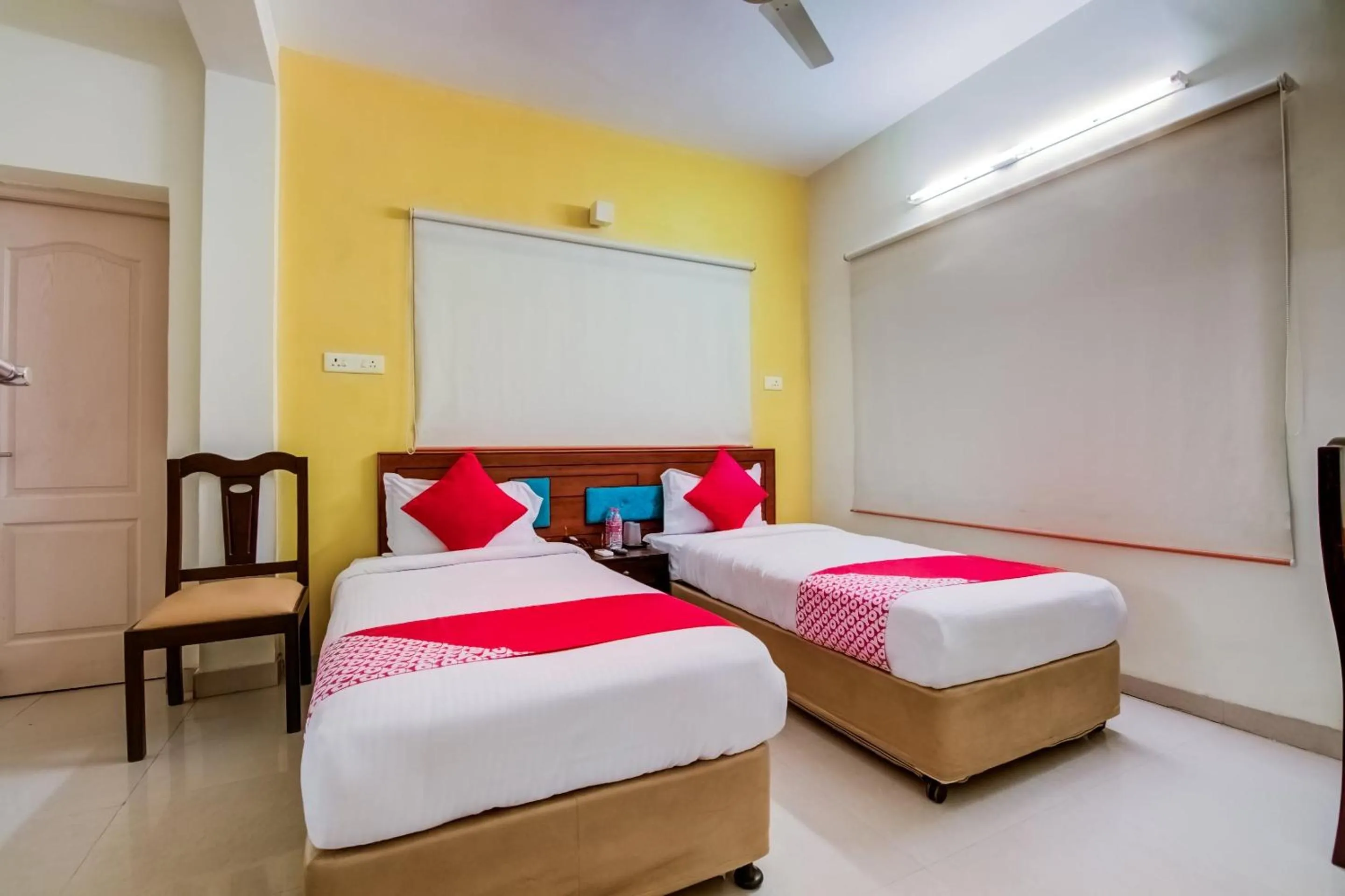 Bedroom, Bed in Hotel O Perungudi