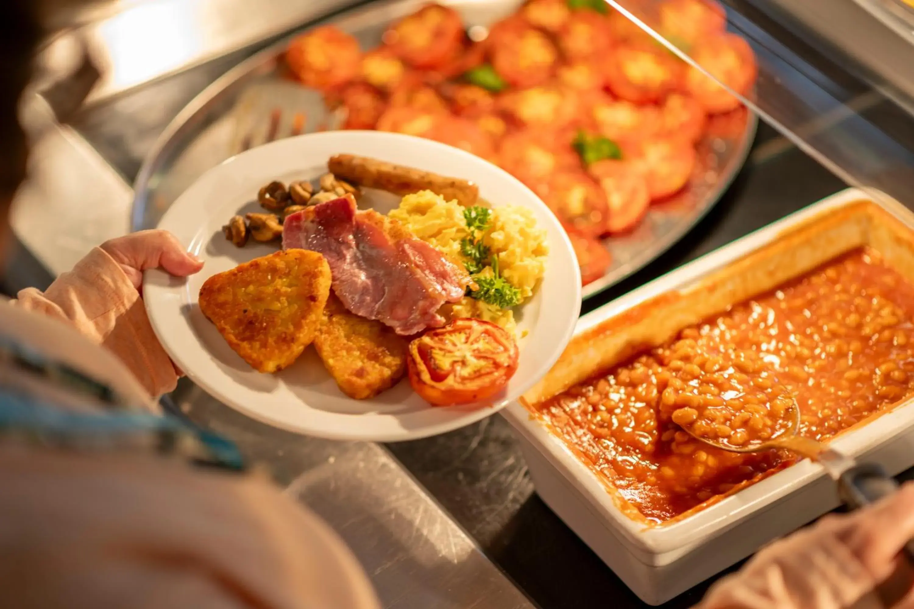 Double Room with Private Bathroom in Sarum College Double Room with Private Bathroom in Sarum College