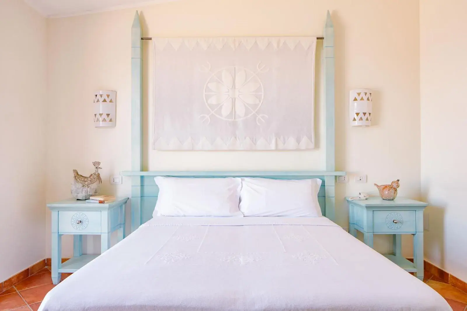 Bed in LH Pedraladda Resort Bed in LH Pedraladda Resort