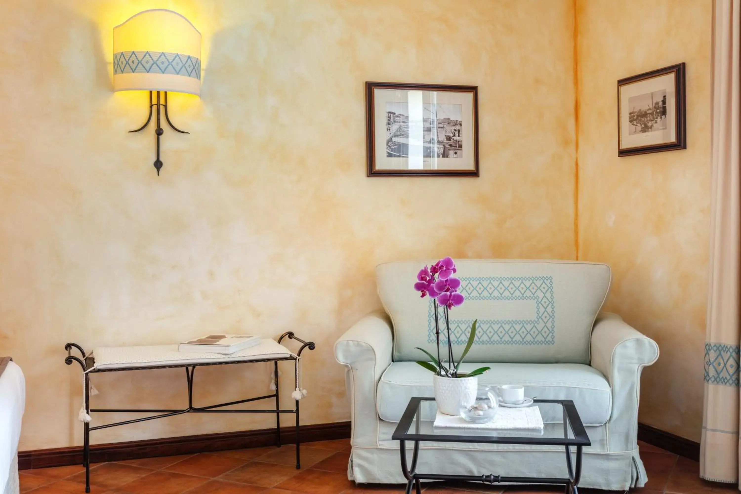 Bed in La Vecchia Fonte Boutique Hotel Bed in La Vecchia Fonte Boutique Hotel