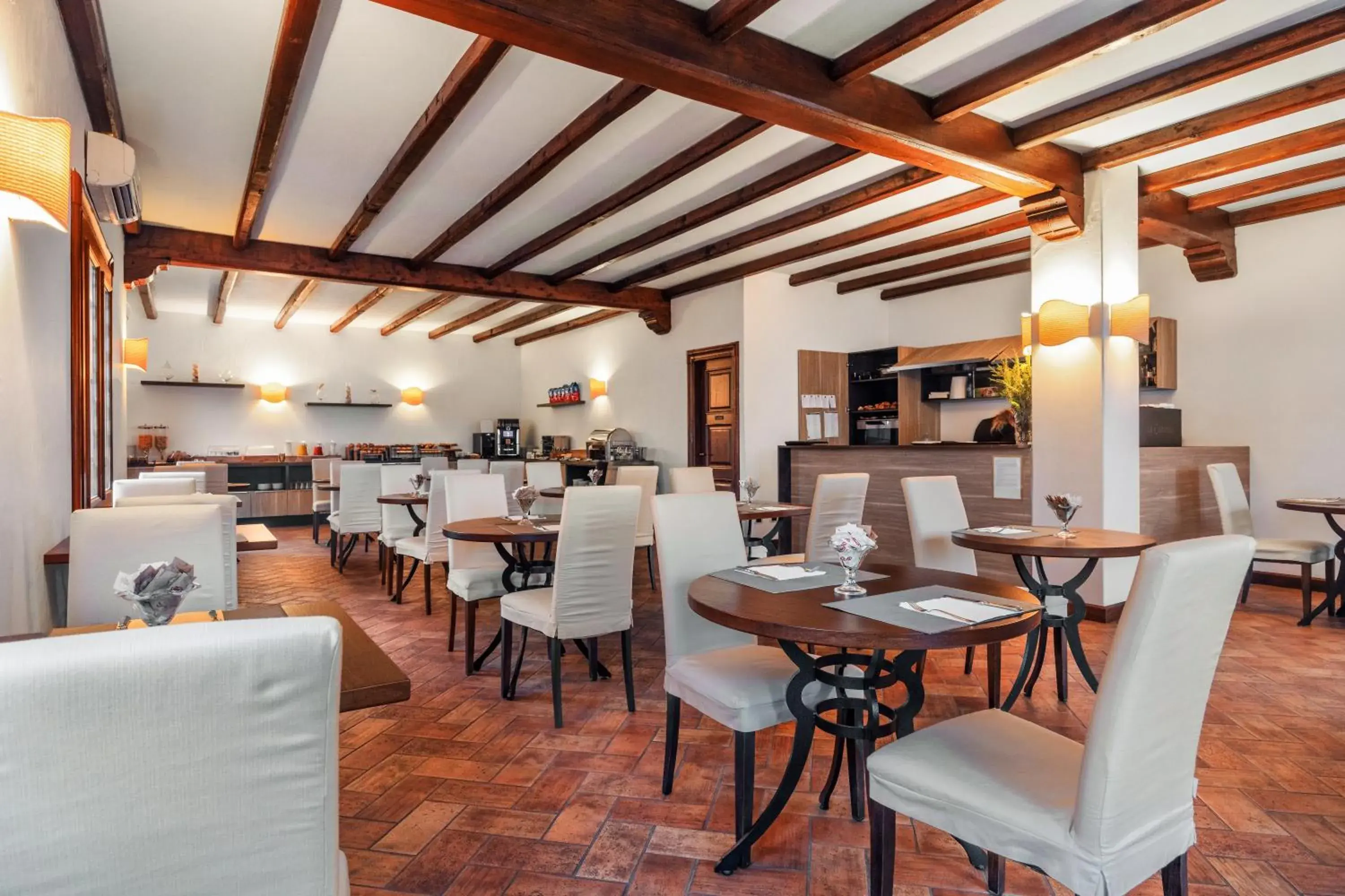 Breakfast in La Vecchia Fonte Boutique Hotel Breakfast in La Vecchia Fonte Boutique Hotel