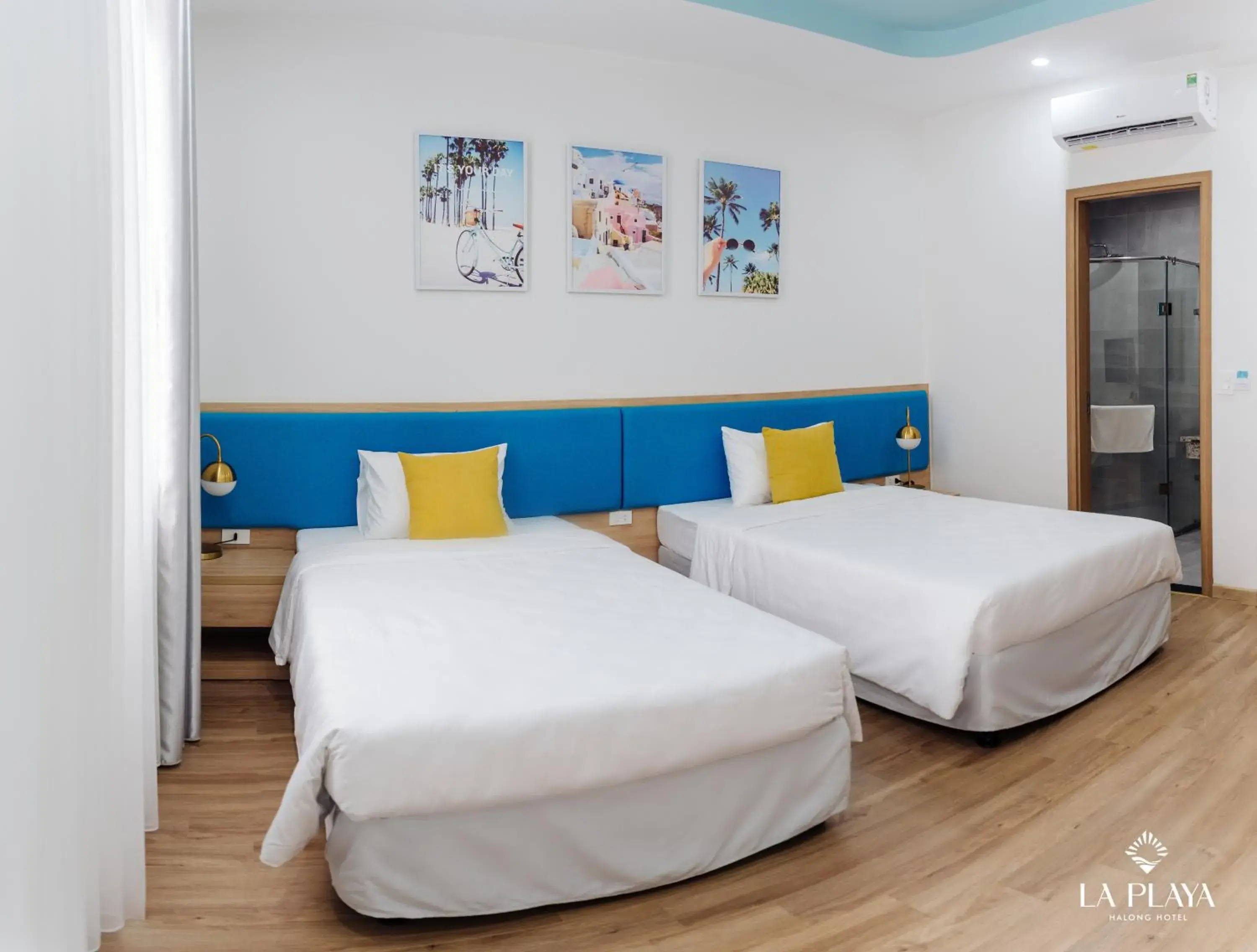 Standard Twin Room in La Playa Ha Long Hotel Standard Twin Room in La Playa Ha Long Hotel