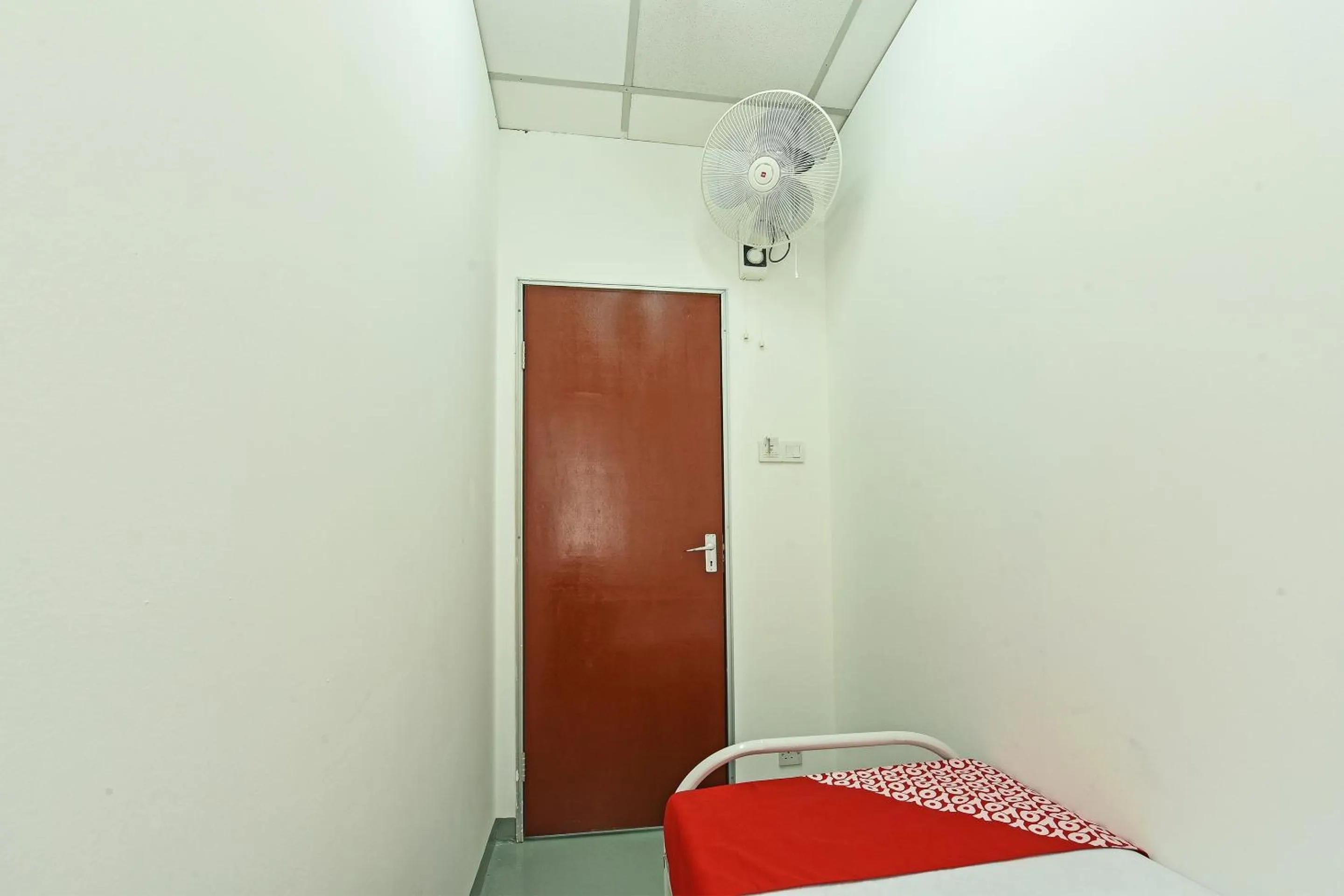 Bedroom, Bed in Hotel O Sri Rampai Metro Hostel