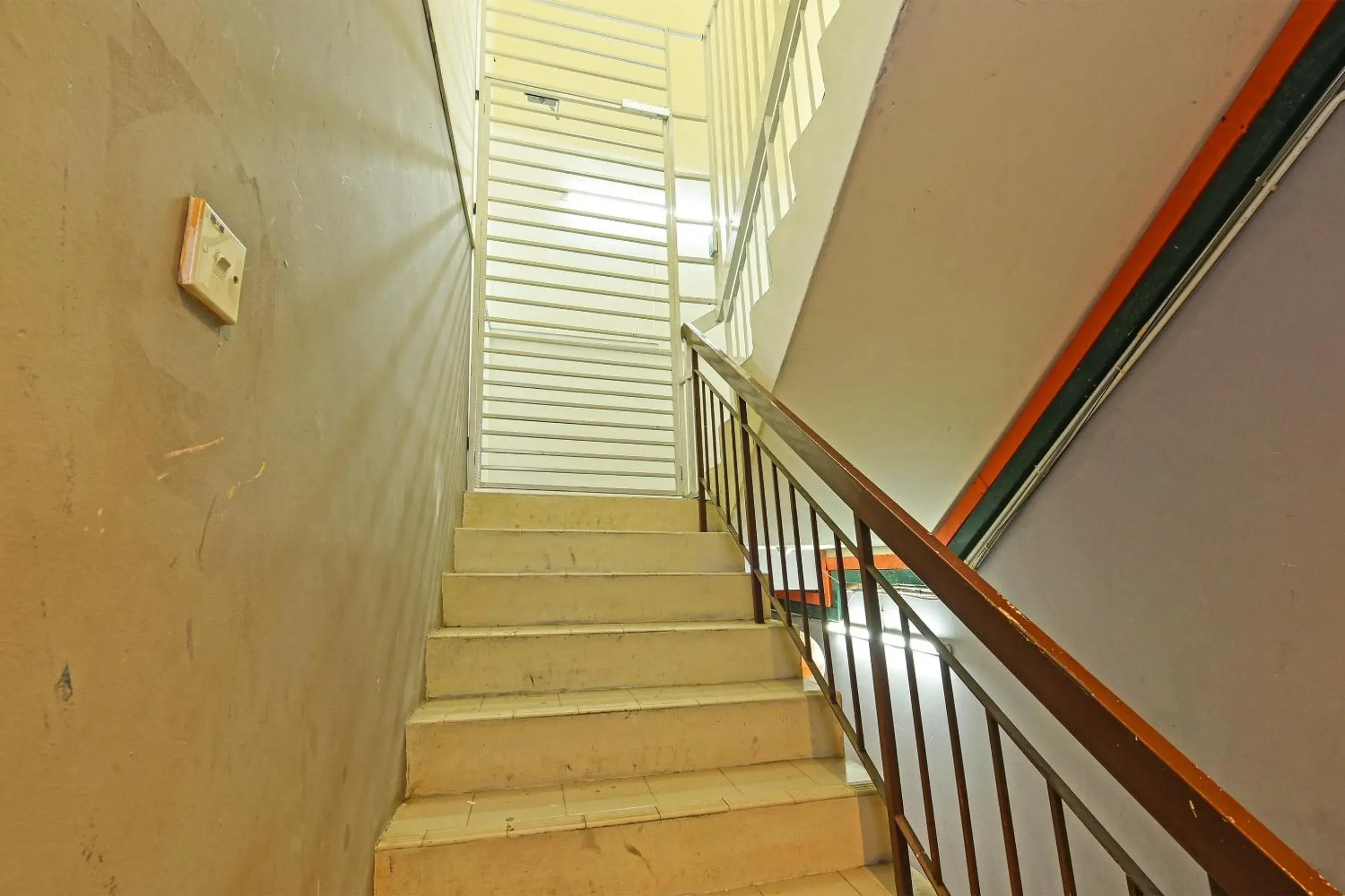 Lobby or reception in Hotel O Sri Rampai Metro Hostel Lobby or reception in Hotel O Sri Rampai Metro Hostel