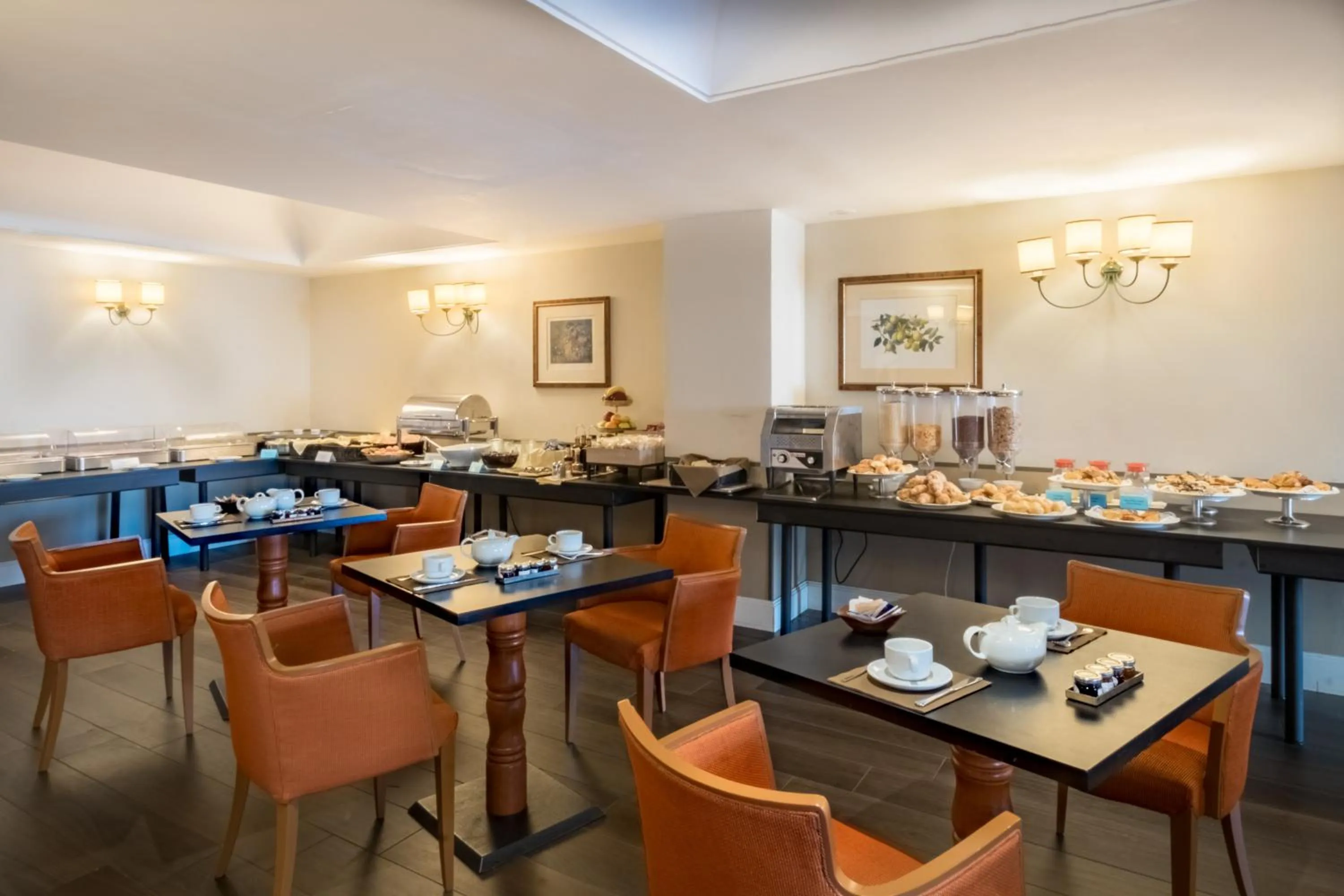 Restaurant/places to eat in Sina Maria Luigia