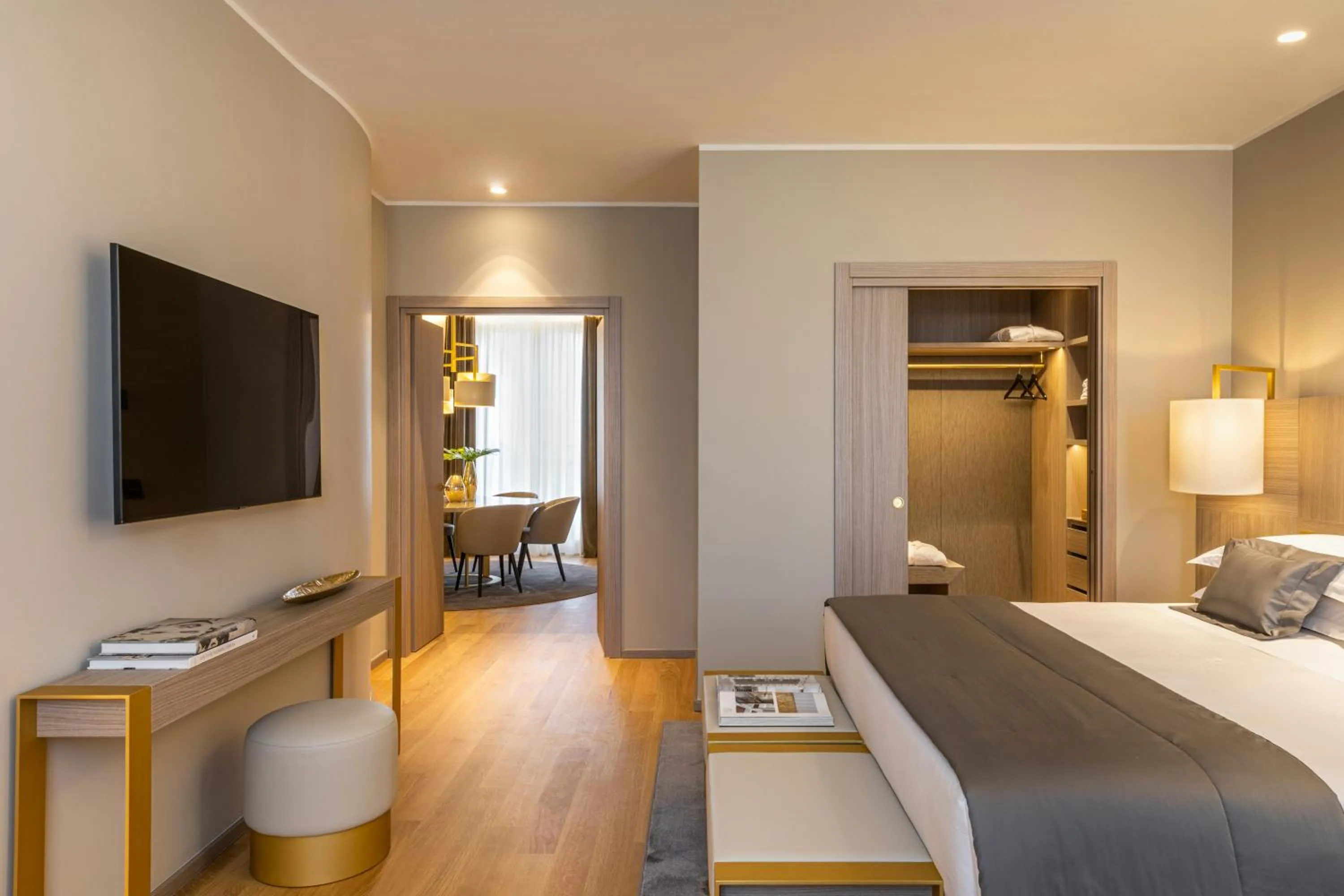 Bedroom, Bed in Rosa Grand Milano - Starhotels Collezione