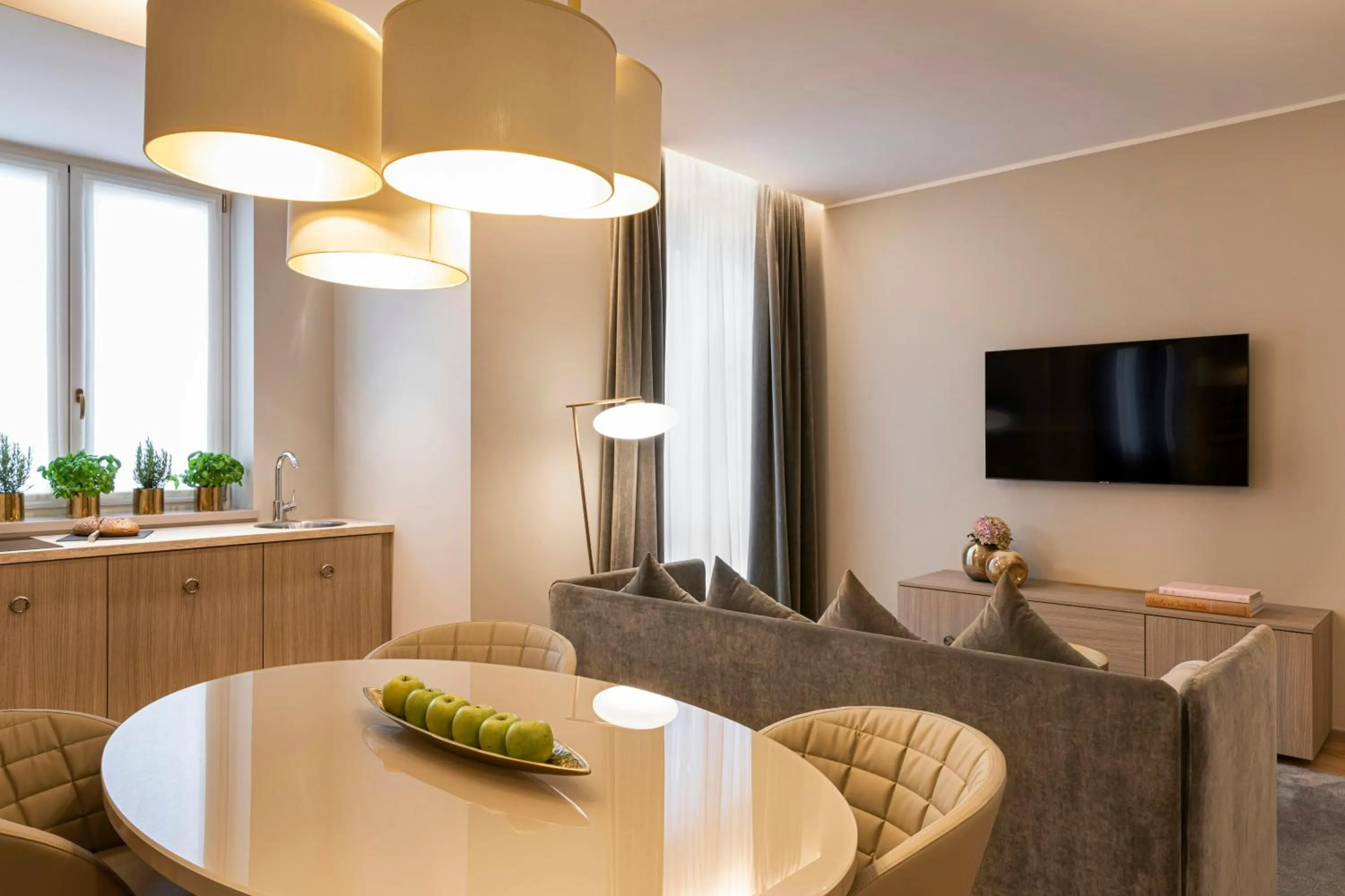 Photo of the whole room in Rosa Grand Milano - Starhotels Collezione