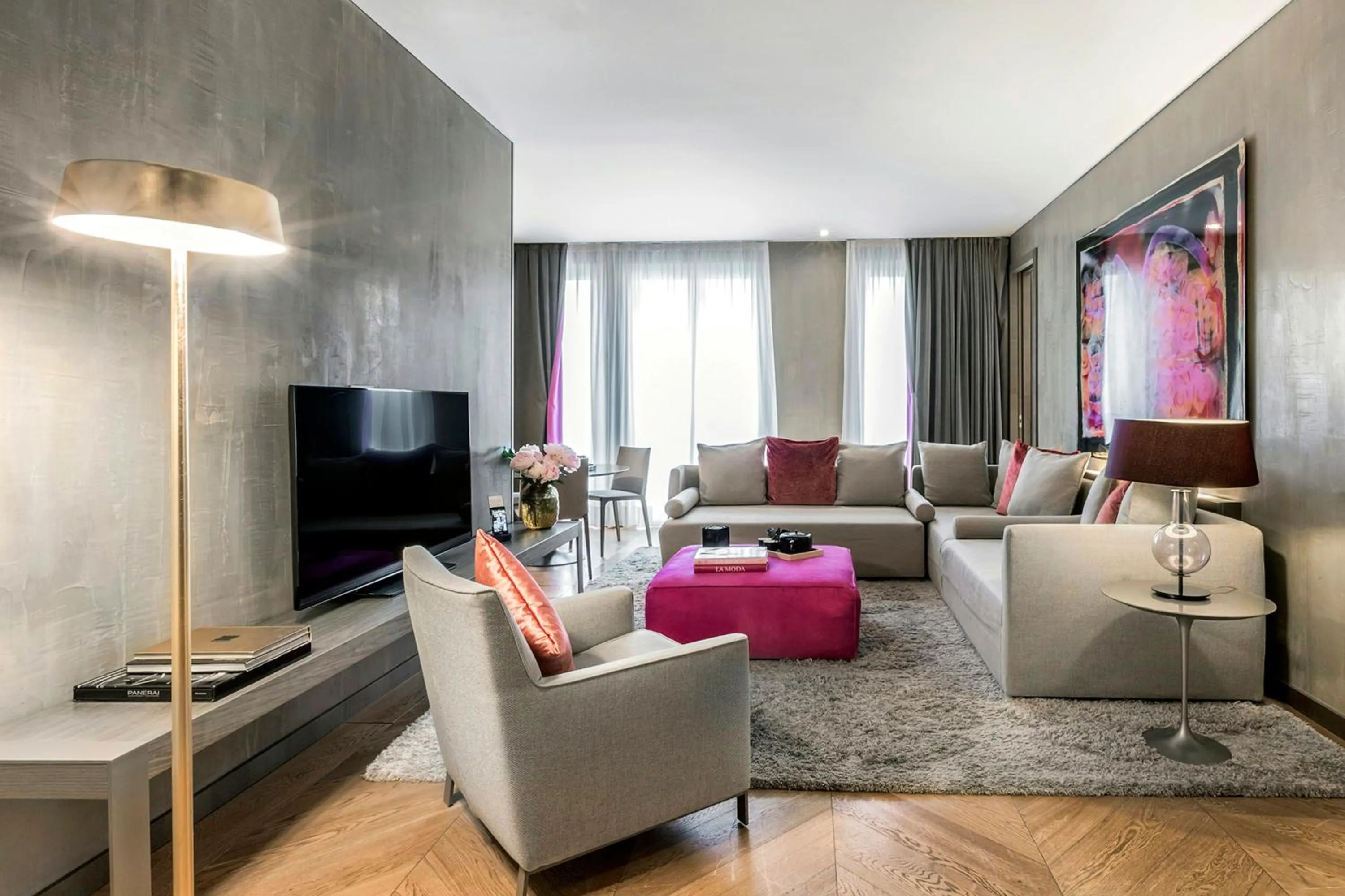Photo of the whole room in Rosa Grand Milano - Starhotels Collezione