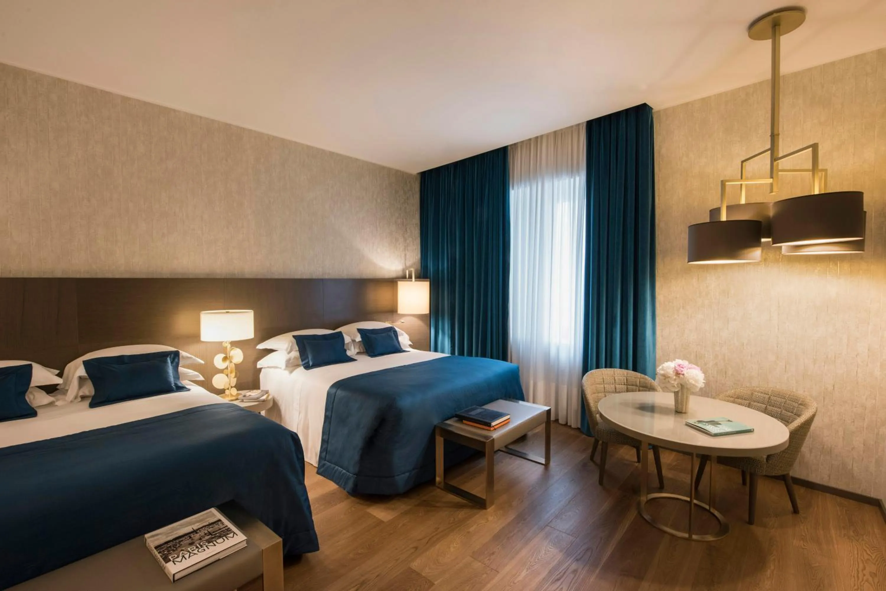 Bedroom, Bed in Rosa Grand Milano - Starhotels Collezione