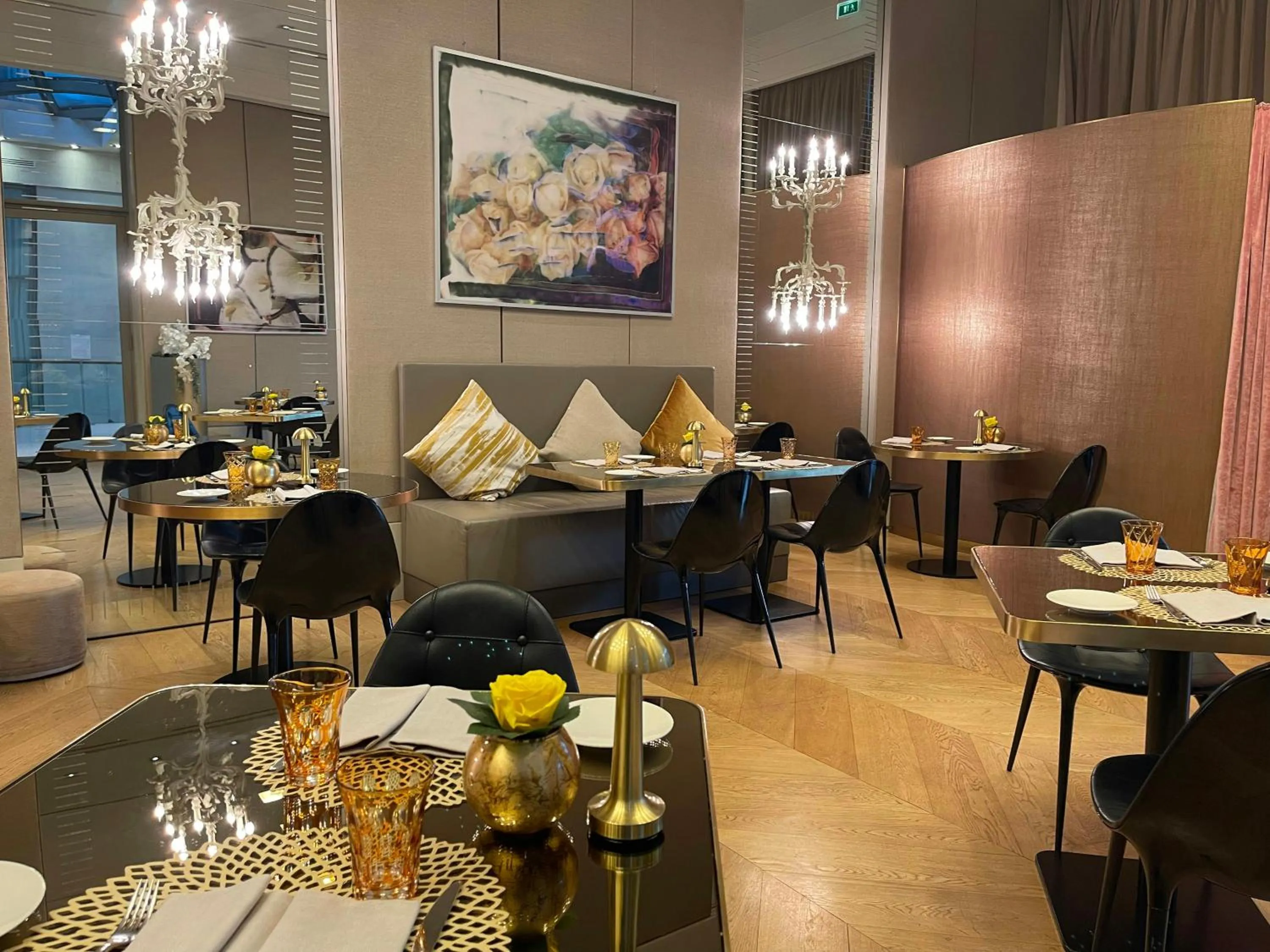 Restaurant/places to eat in Rosa Grand Milano - Starhotels Collezione