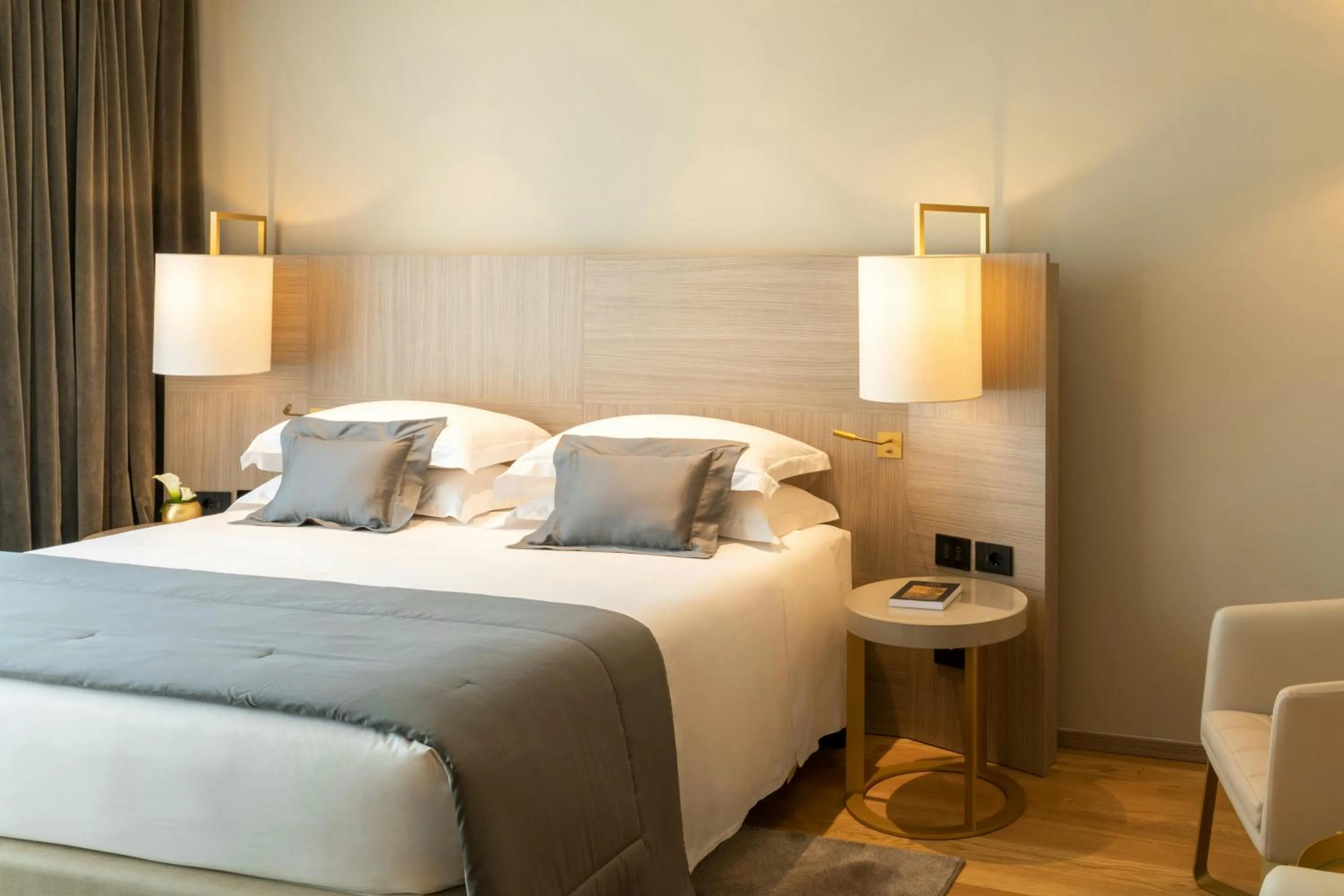 Photo of the whole room, Bed in Rosa Grand Milano - Starhotels Collezione