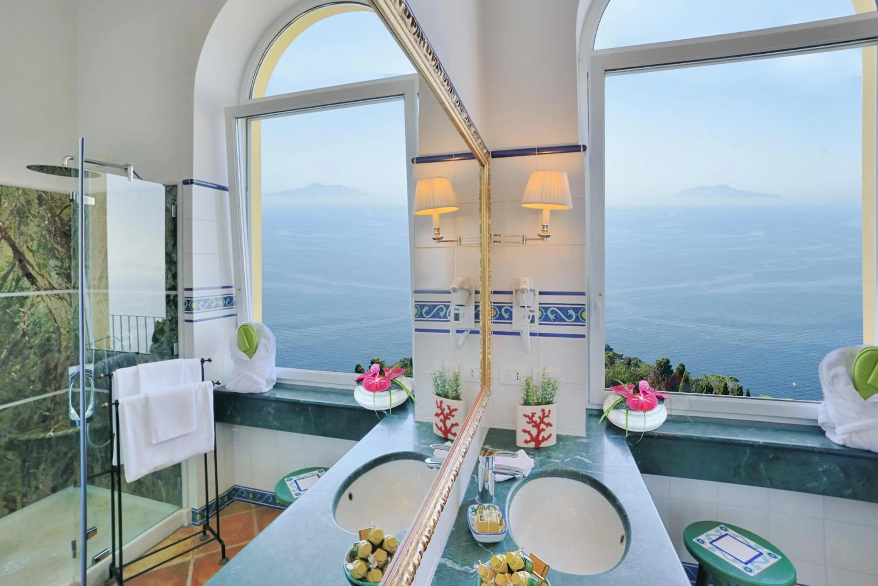 Bathroom in Hotel Caesar Augustus