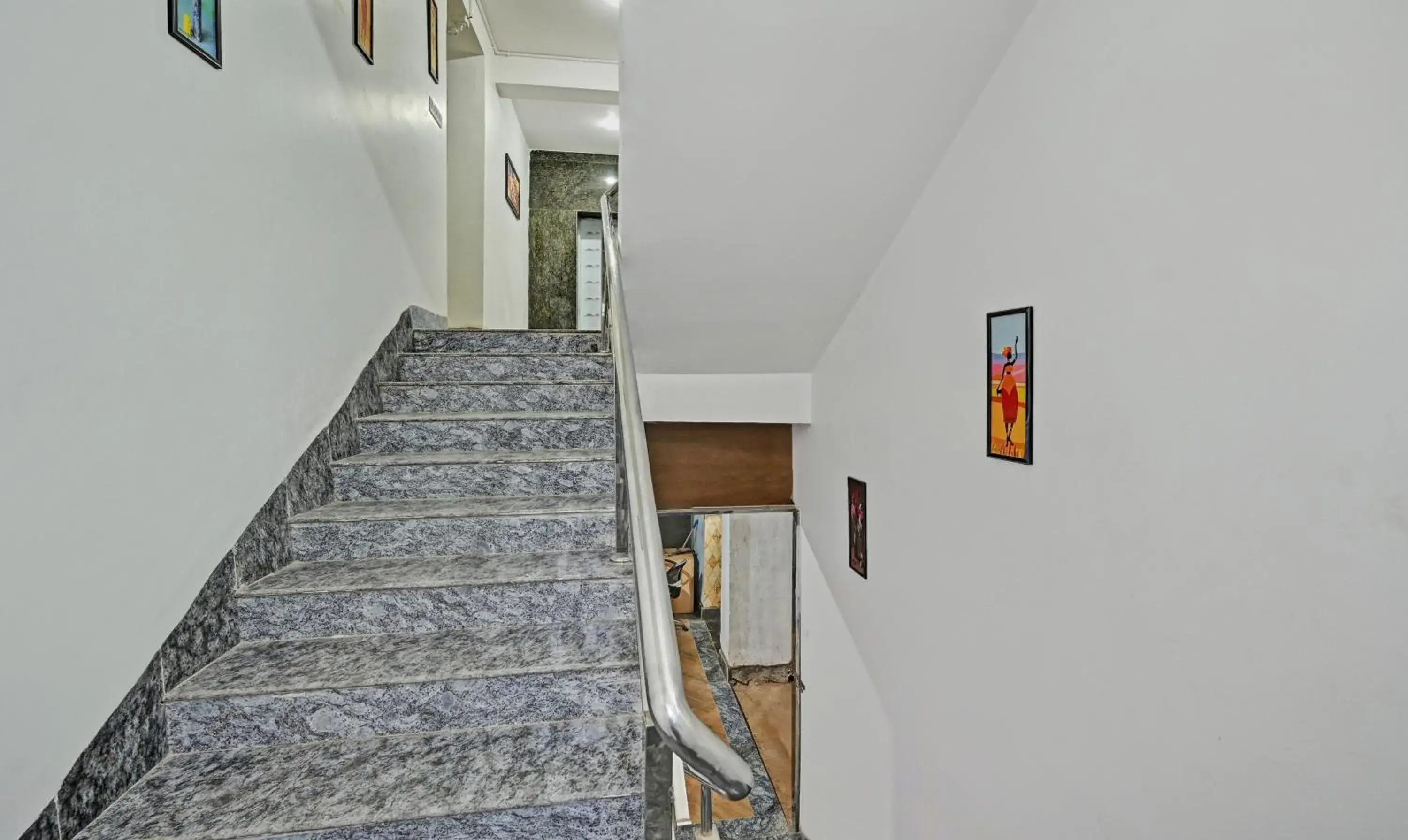 Lobby or reception in Treebo Sidhartha Elite Lobby or reception in Treebo Sidhartha Elite