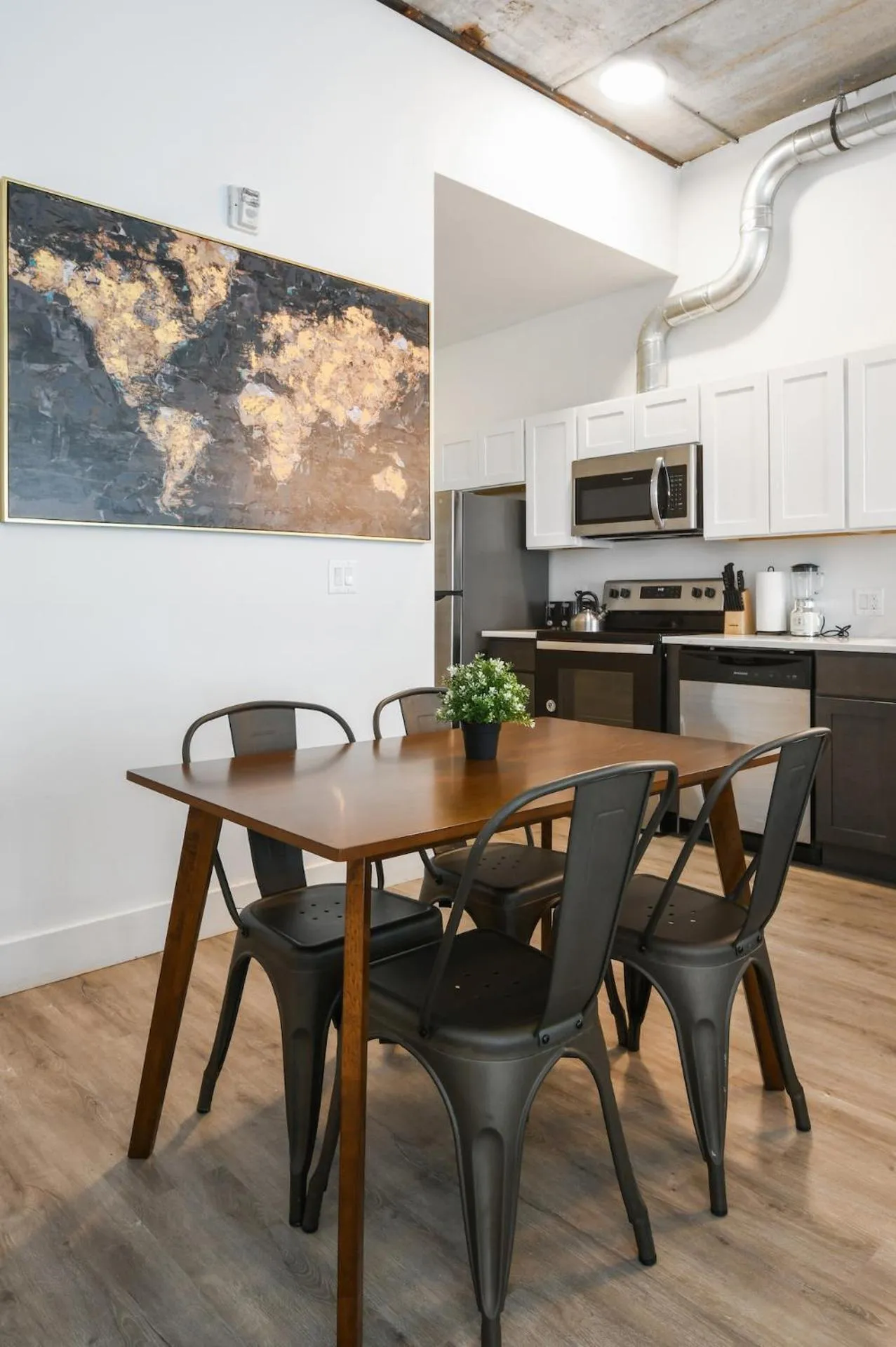 Luxury Apartments - Newark Int Airport - Evonify Stays