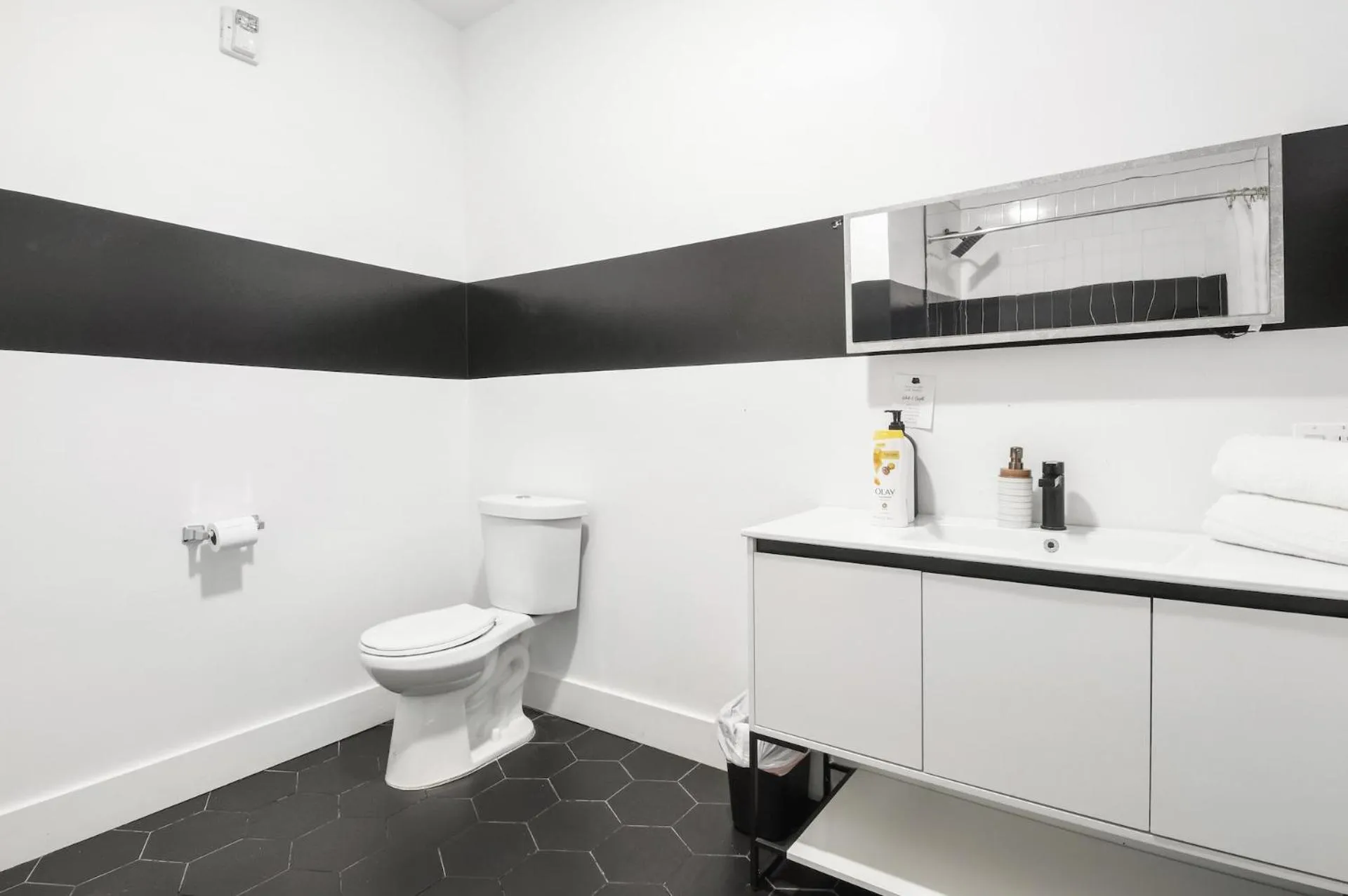 Luxury Apartments - Newark Int Airport - Evonify Stays