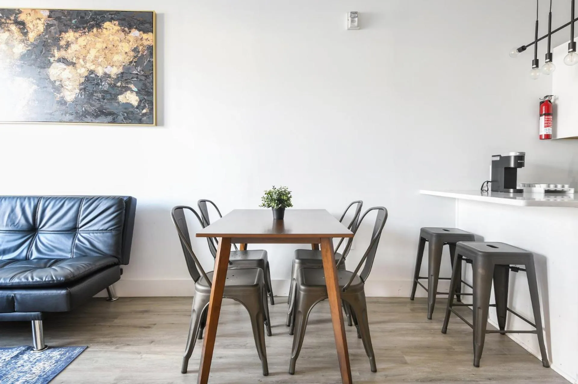 Luxury Apartments - Newark Int Airport - Evonify Stays