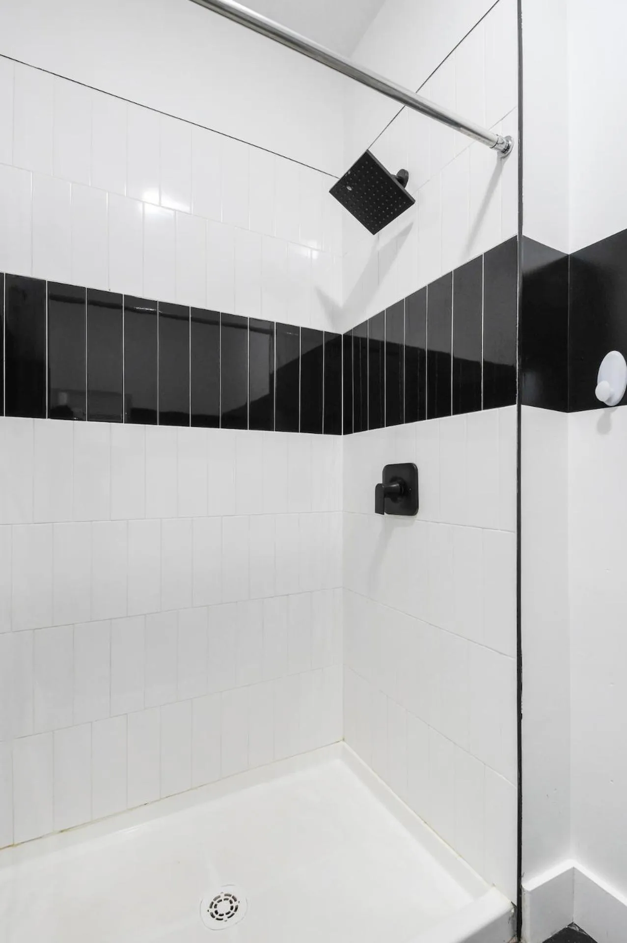 Luxury Apartments - Newark Int Airport - Evonify Stays