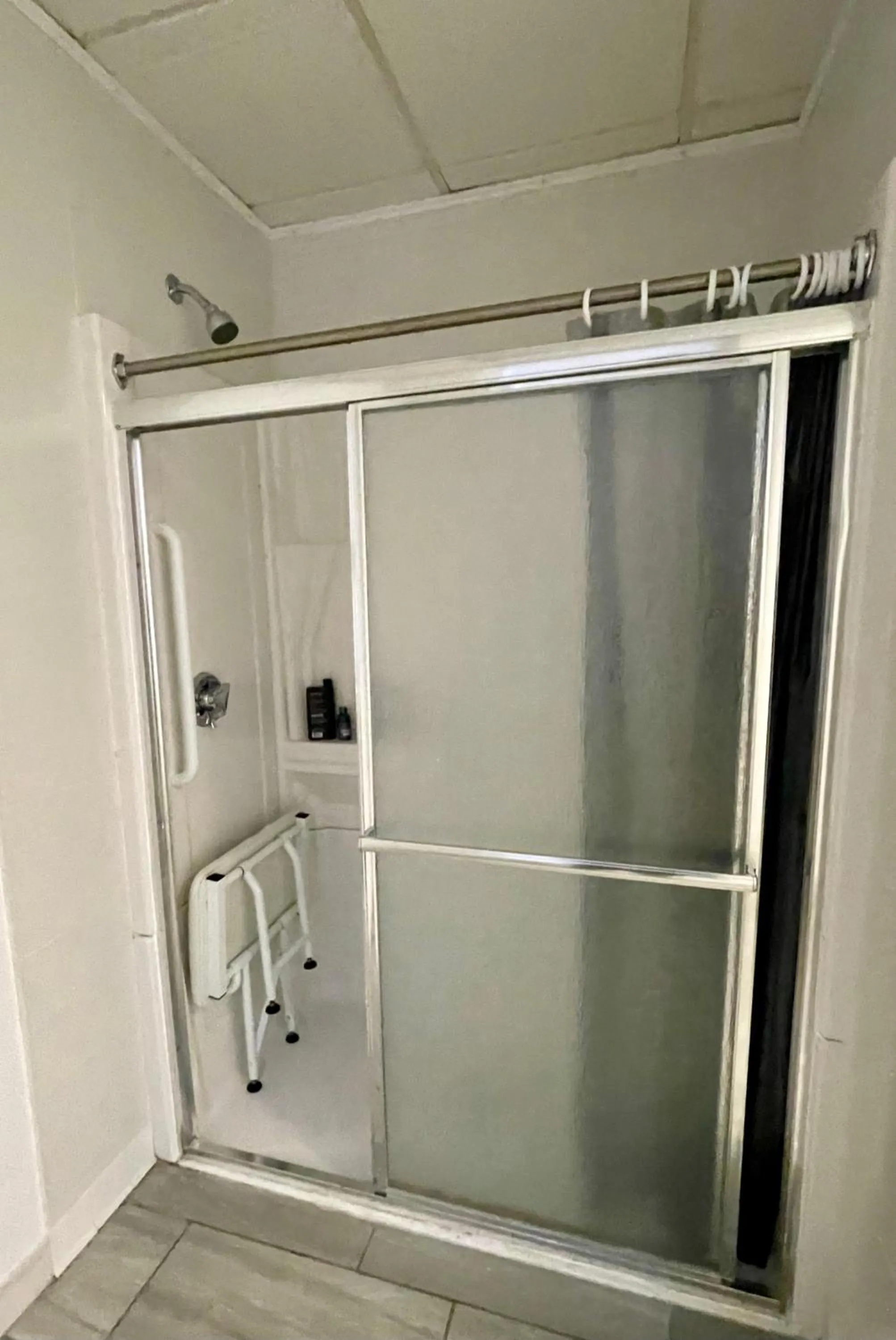 Bathroom in Michie House in College Hill