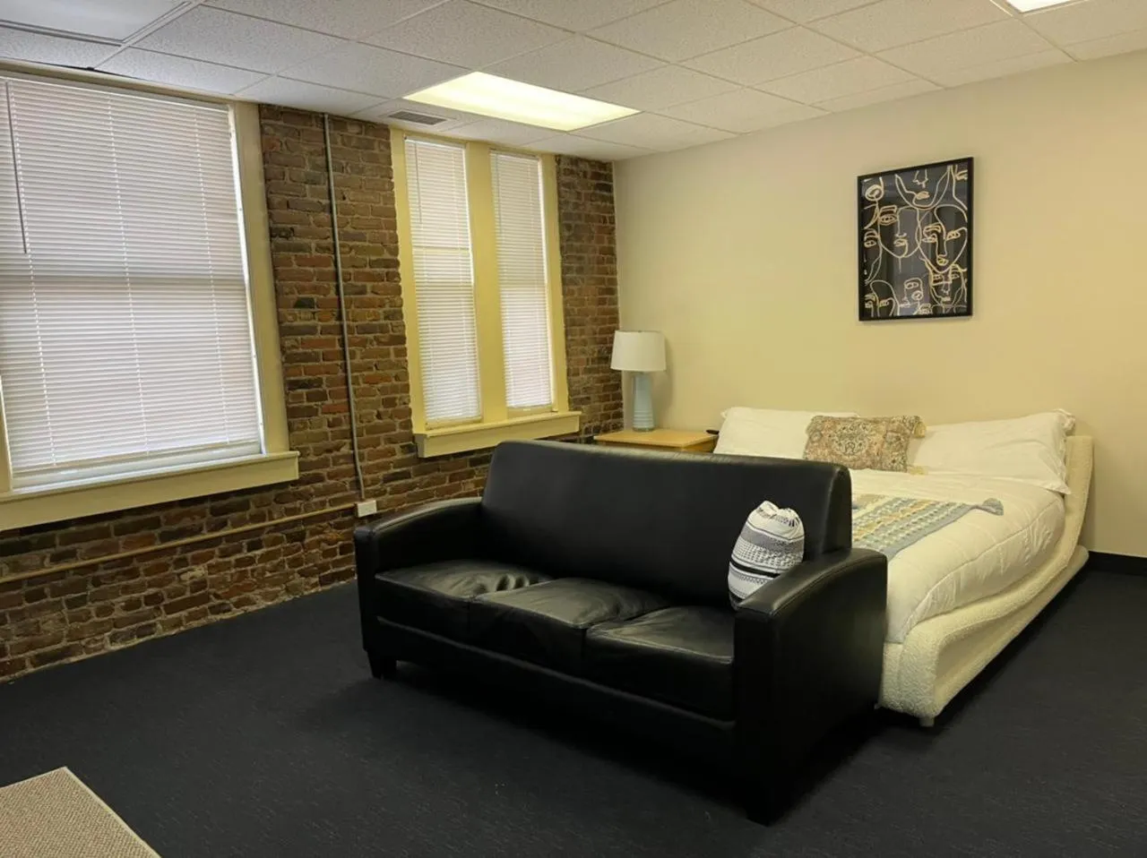 Bed in Michie House in College Hill