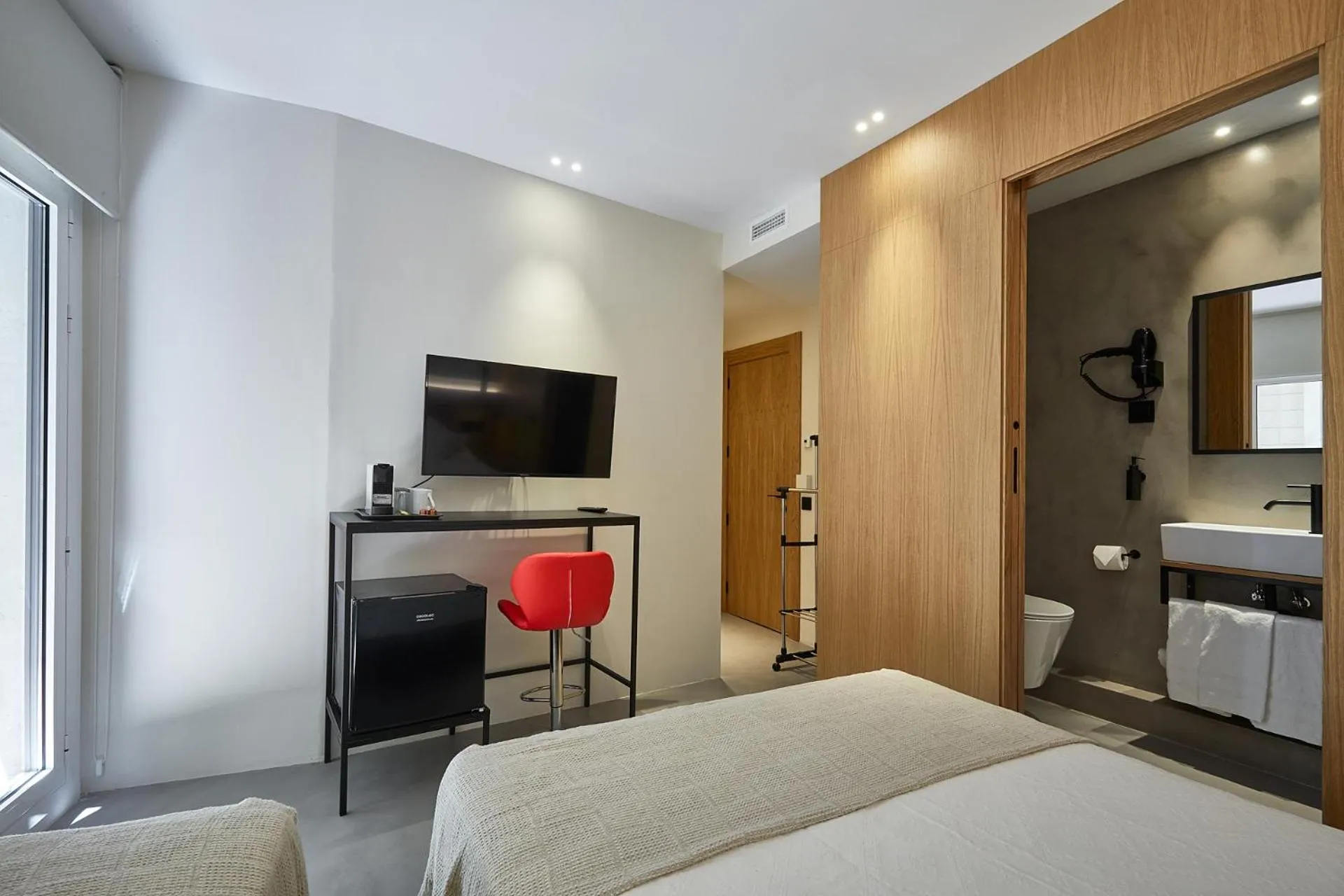 Photo of the whole room, Bed in Ella Hostel Ramblas