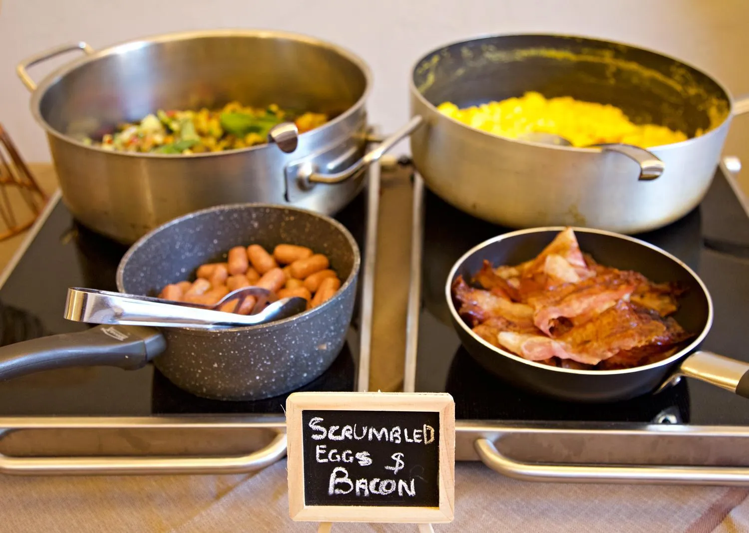 Breakfast in Hotel Bretagna Heritage - Alfieri Collezione