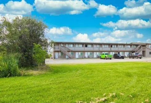 Property building in Kings Court Motel