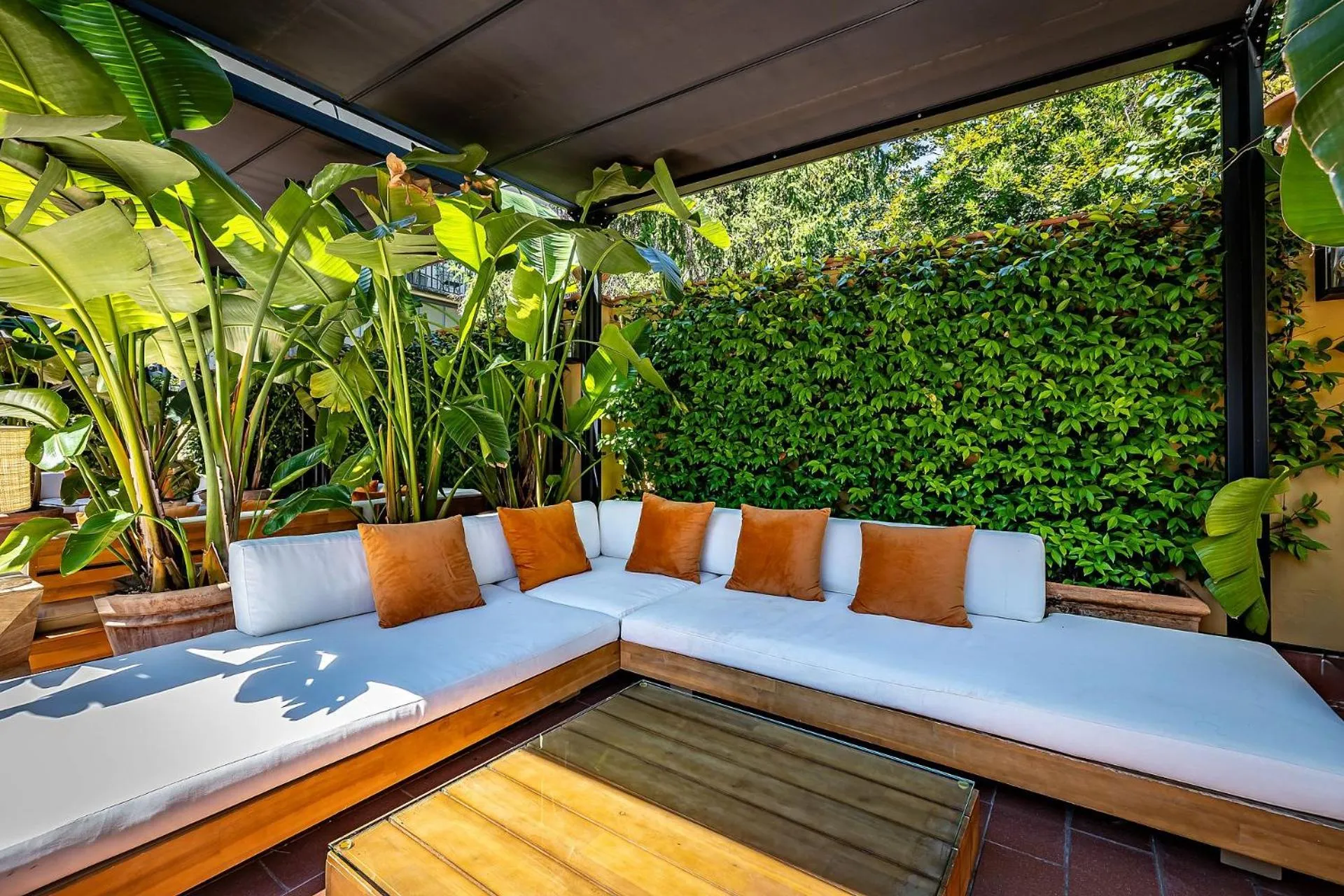 Patio in Hotel Ungherese Small Luxury Hotel