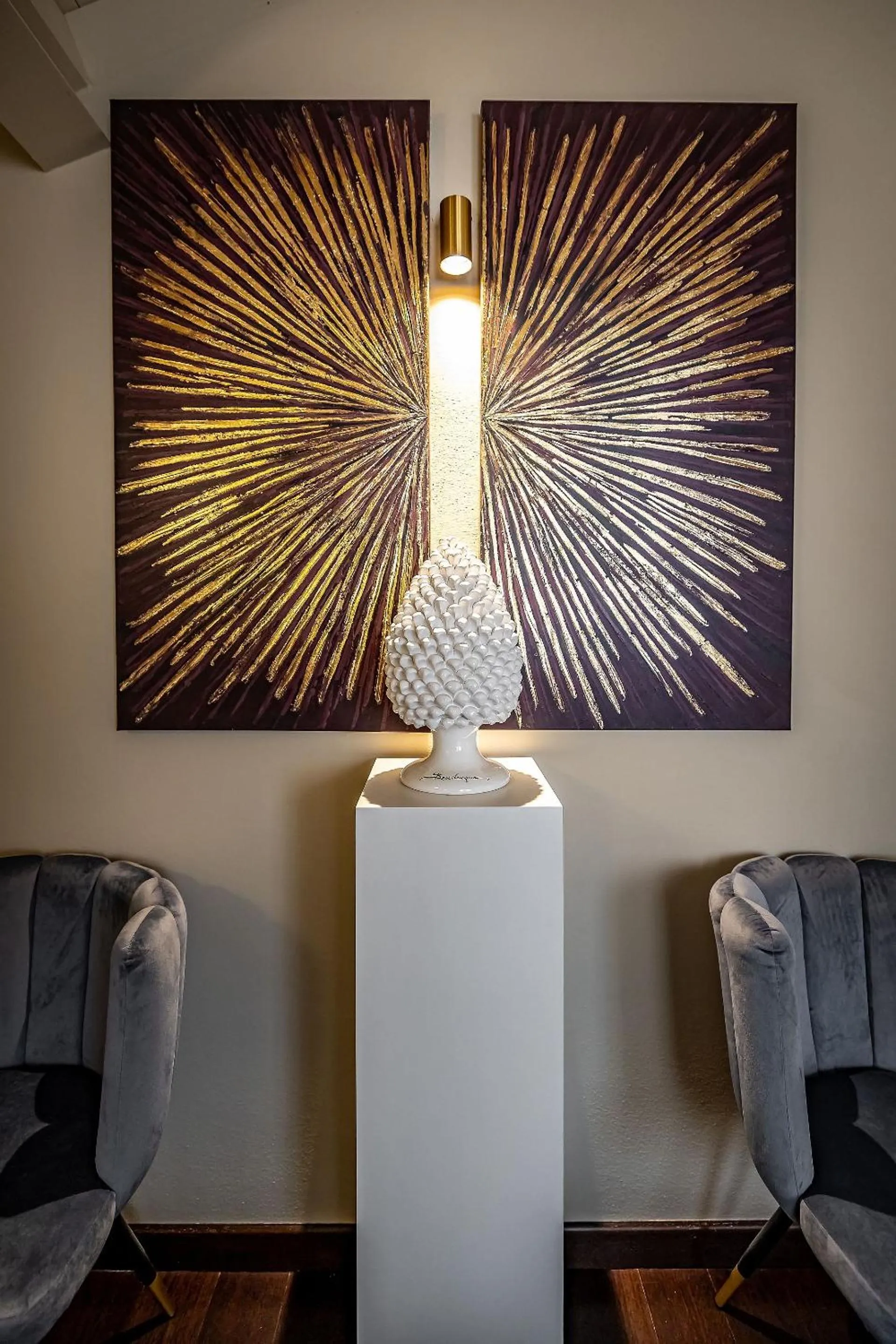 Decorative detail in Hotel Ungherese Small Luxury Hotel