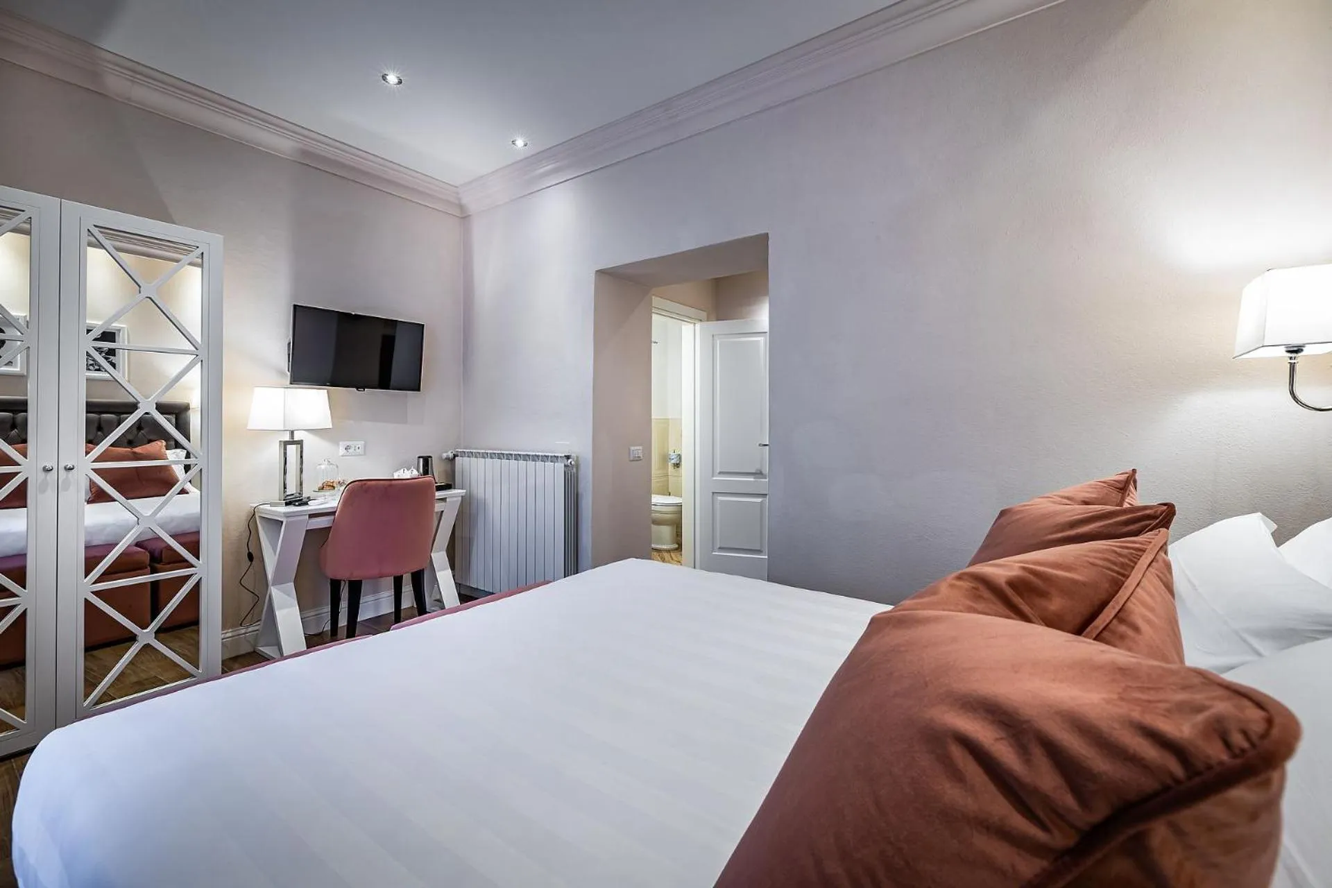 Bed in Hotel Ungherese Small Luxury Hotel