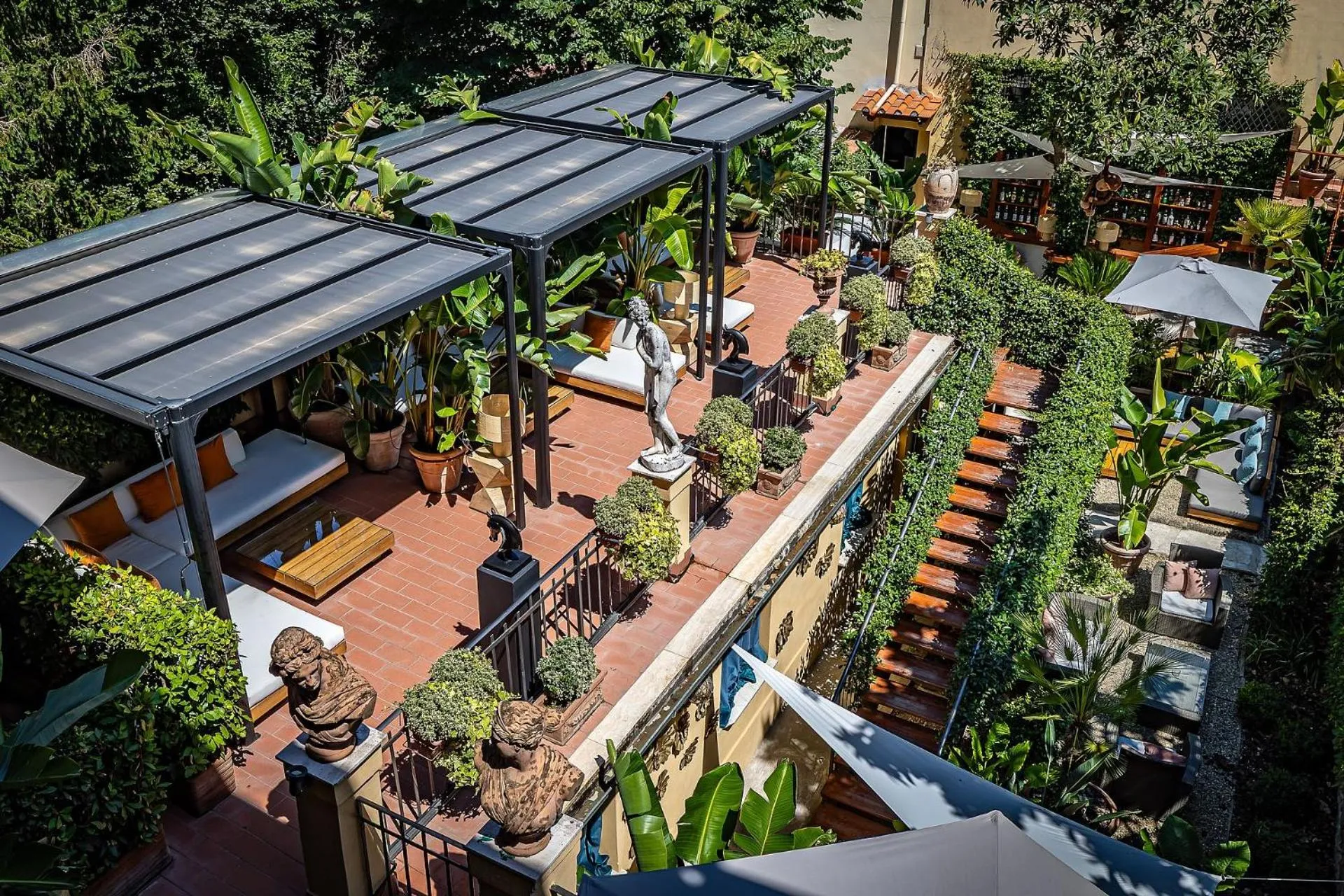 Patio in Hotel Ungherese Small Luxury Hotel