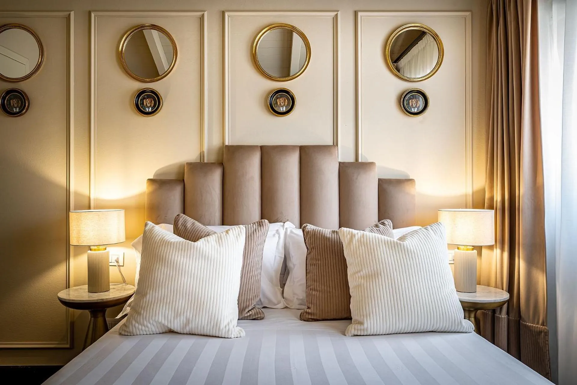 Bed in Hotel Ungherese Small Luxury Hotel