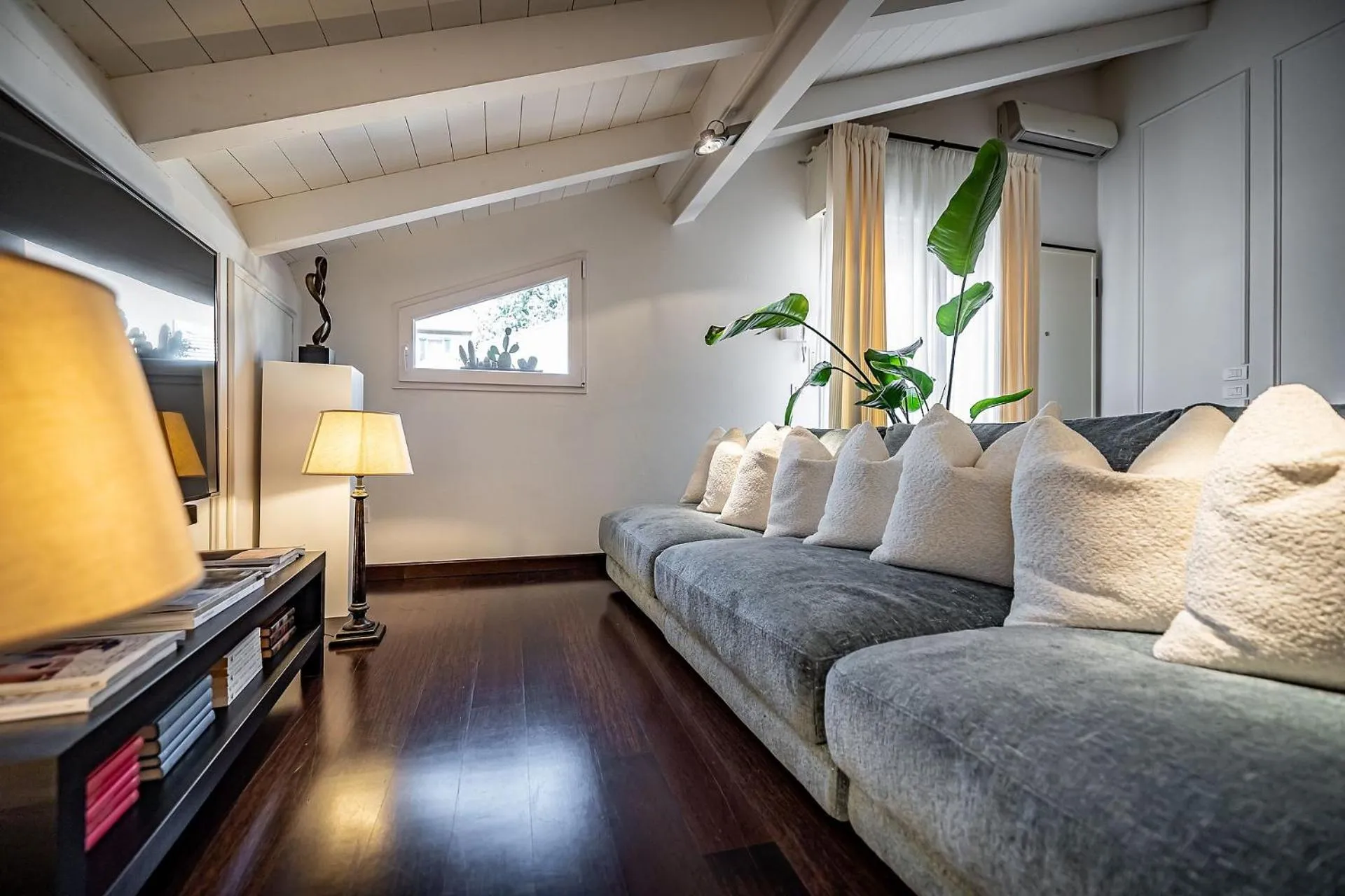 TV and multimedia in Hotel Ungherese Small Luxury Hotel