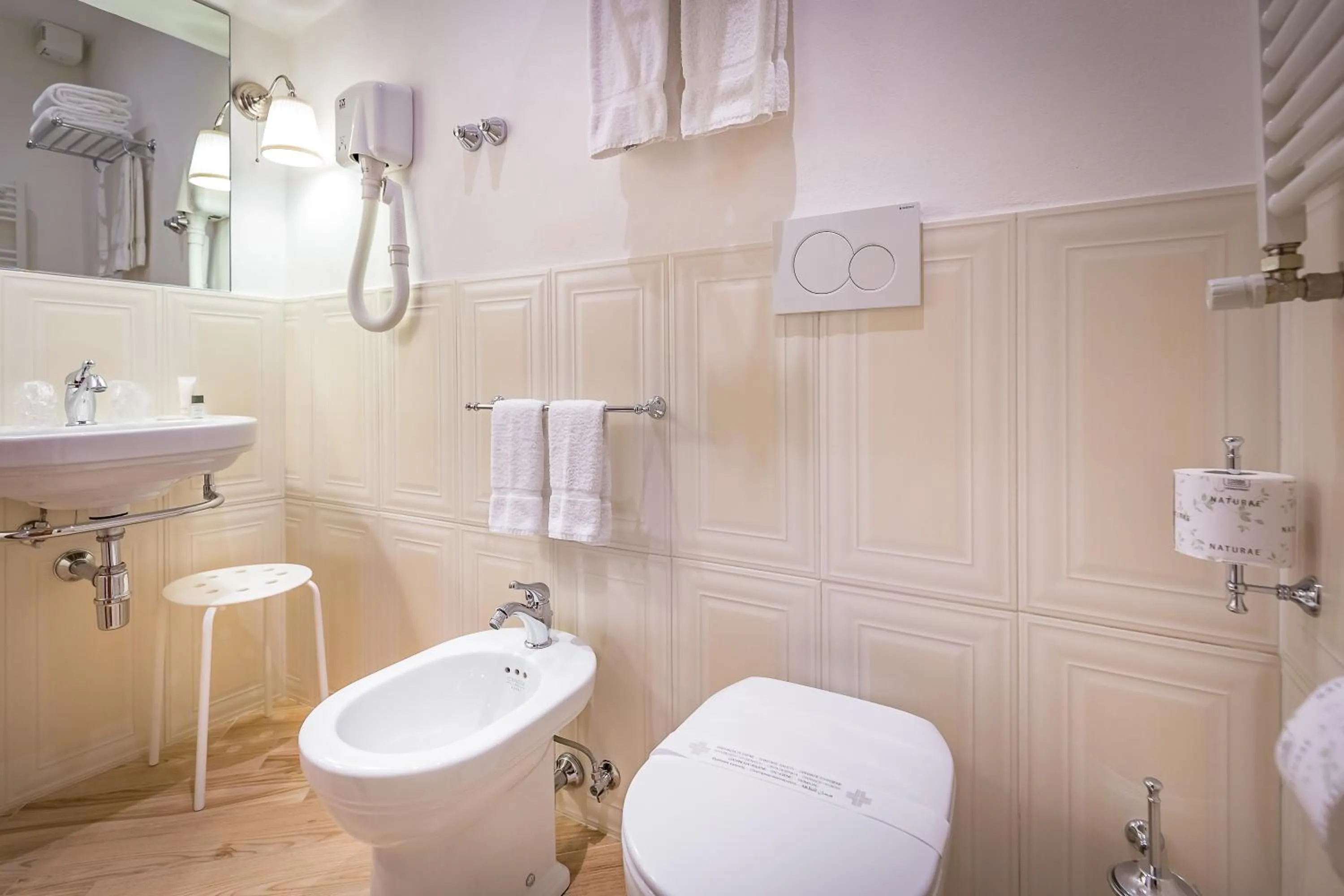 Bathroom in Hotel Ungherese Small Luxury Hotel