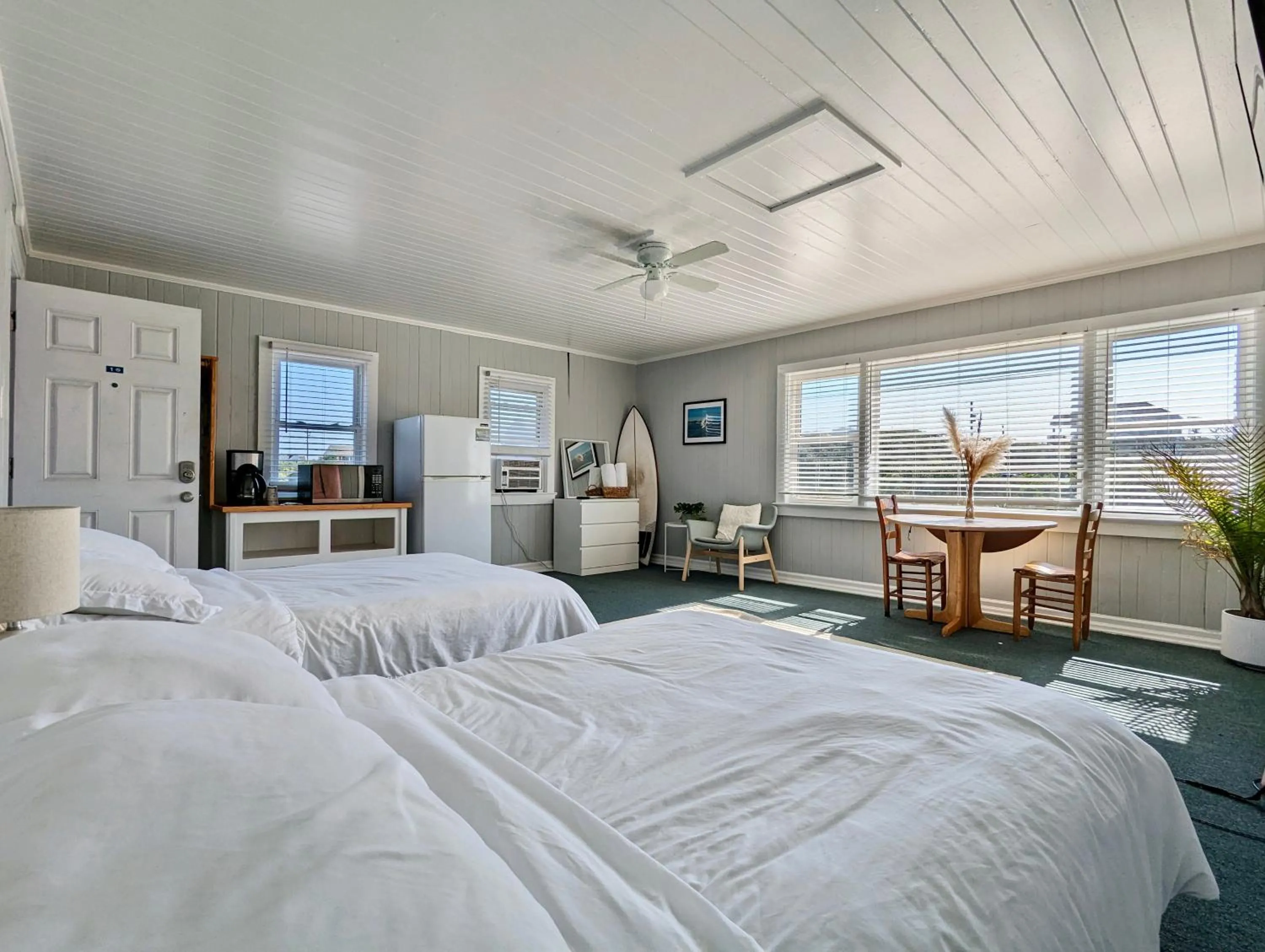 Bed in Tower Circle Motel