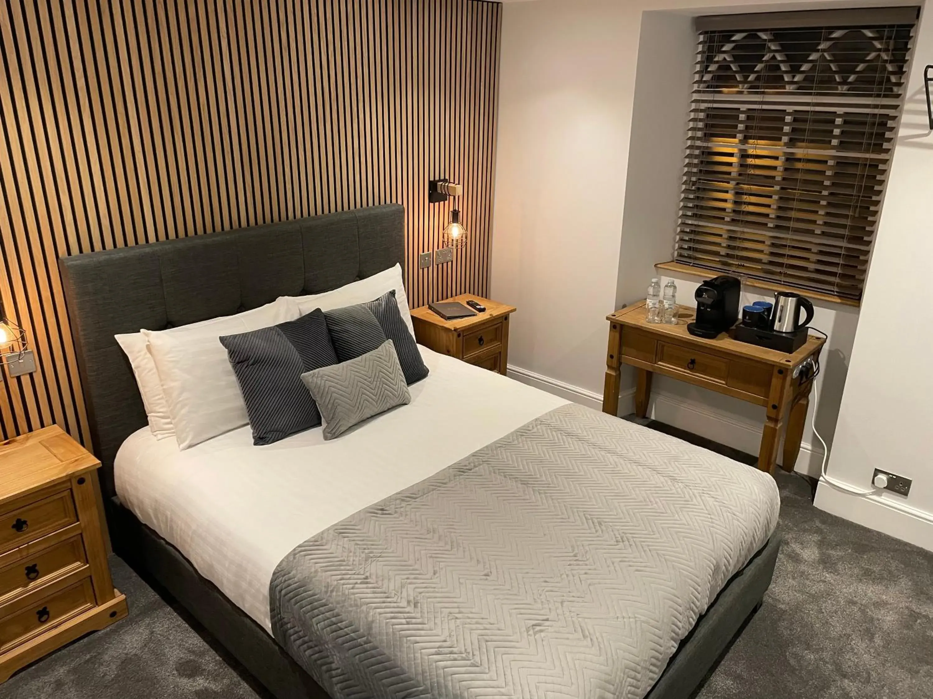 Standard Double Room in Prince Llewelyn Hotel Standard Double Room in Prince Llewelyn Hotel