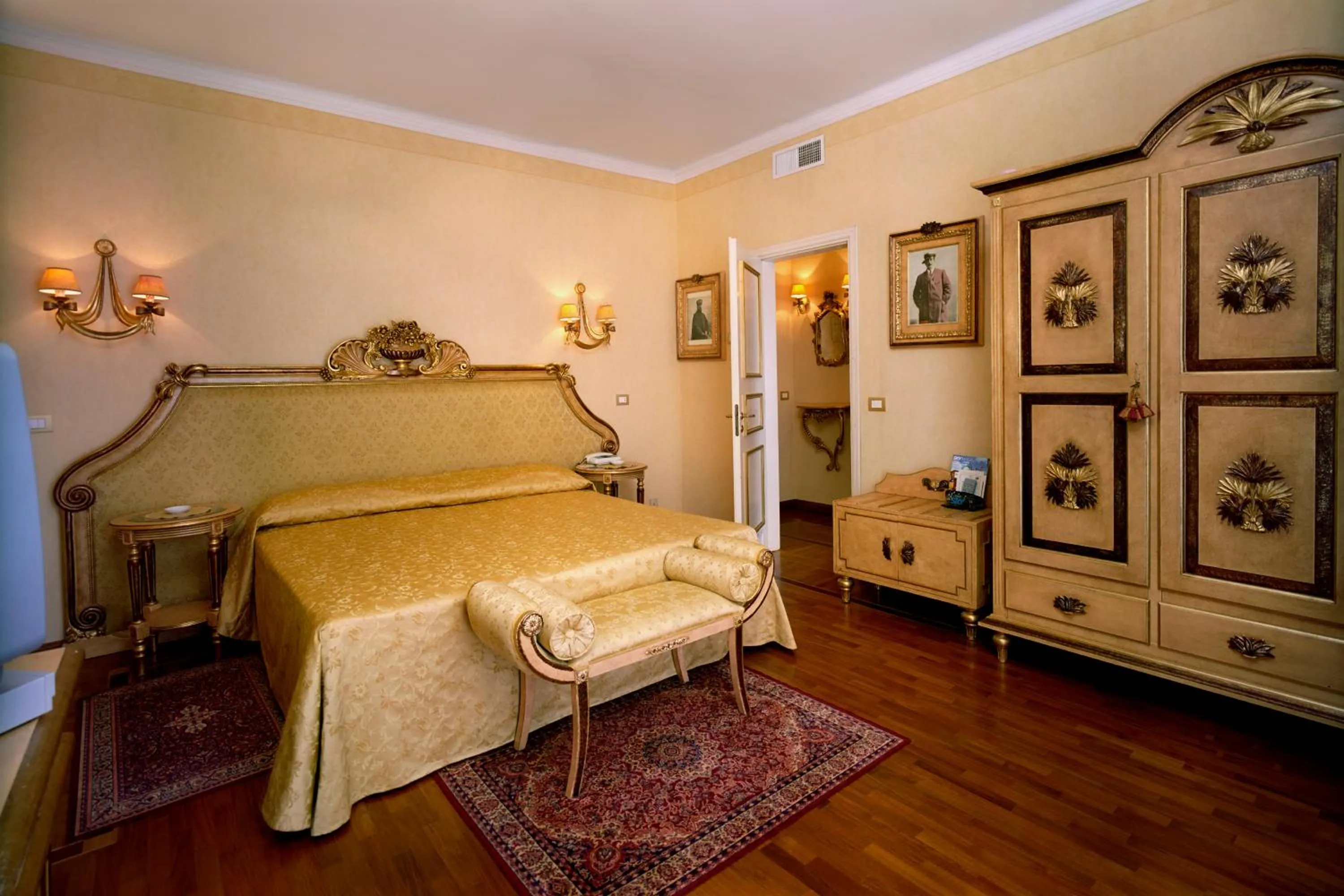 Photo of the whole room, Bed in Park Hotel Villa Ariston