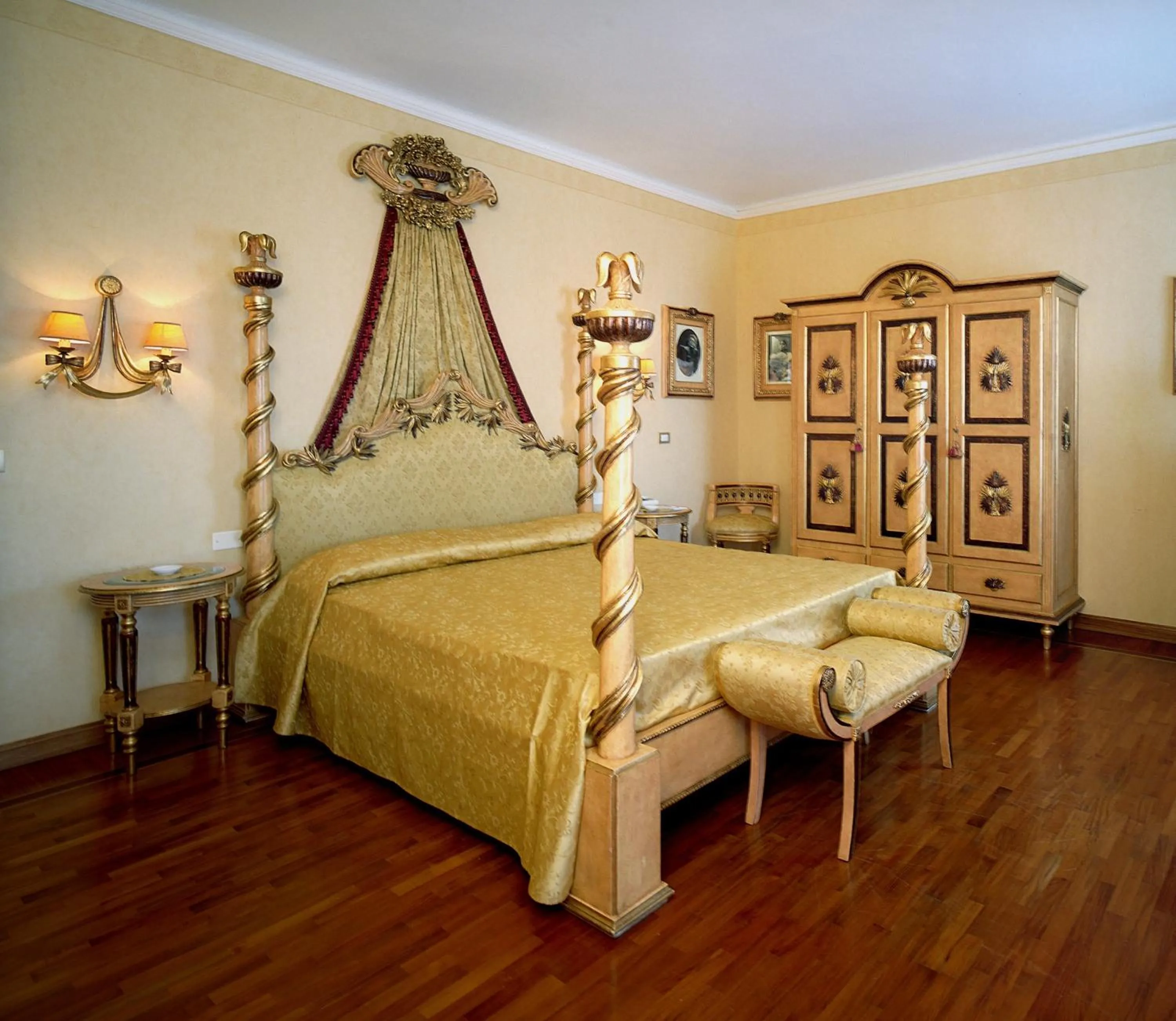 Bedroom, Bed in Park Hotel Villa Ariston