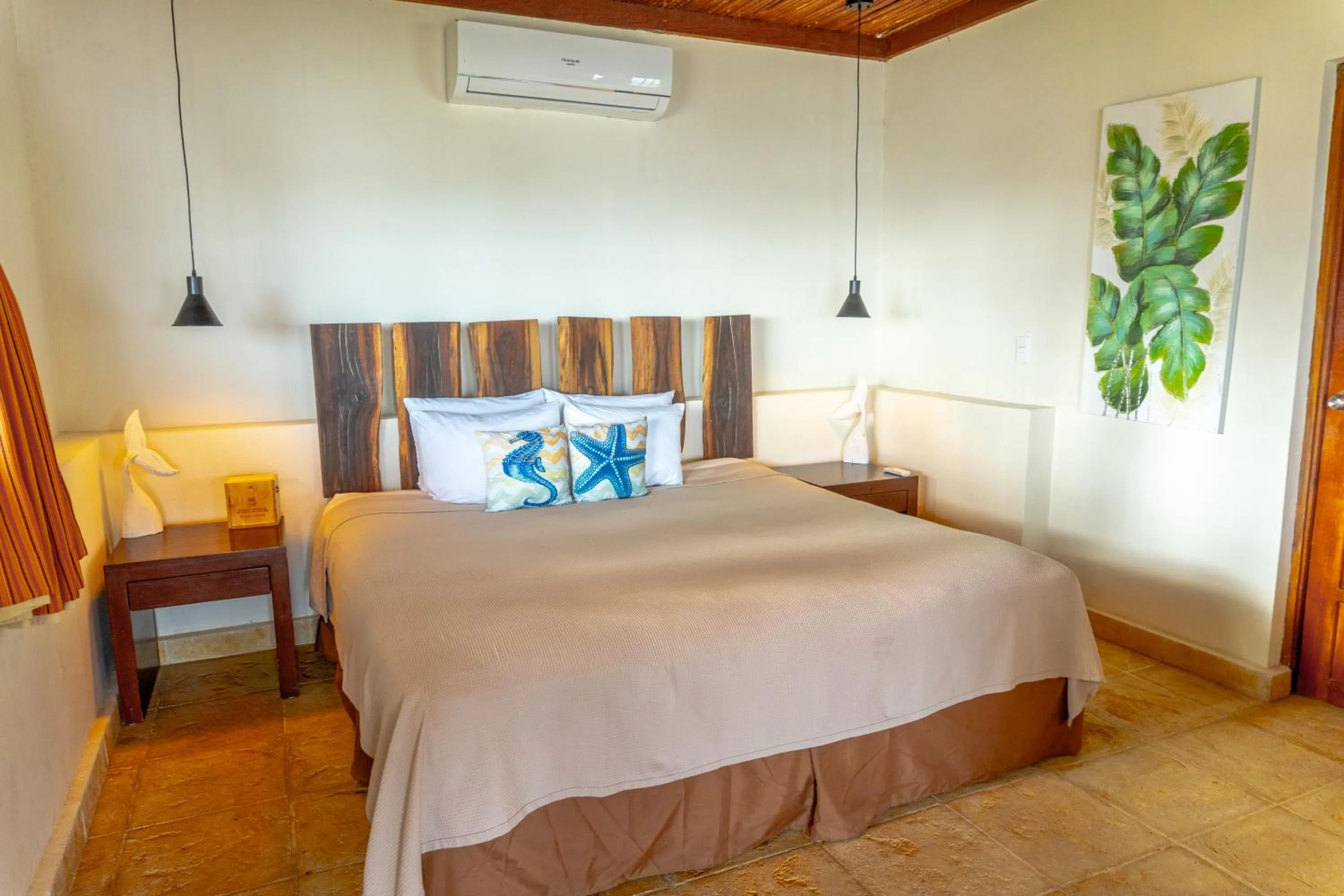 Bed in Casa del Golfo El Salvador