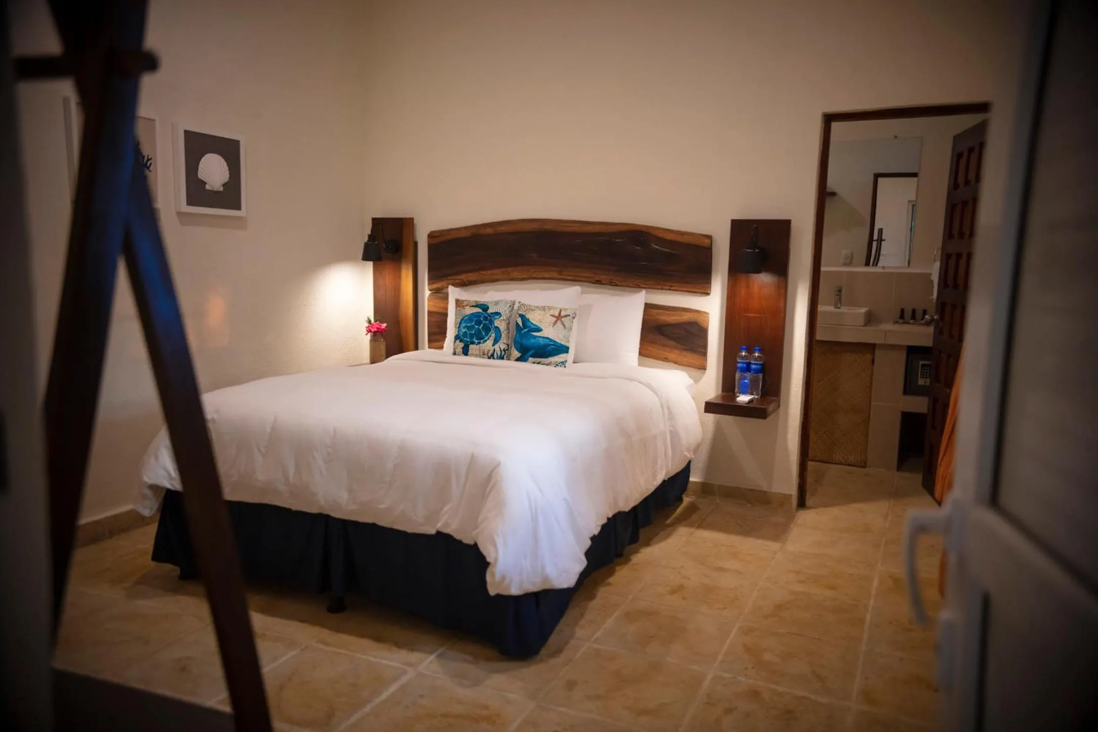 Bed in Casa del Golfo El Salvador
