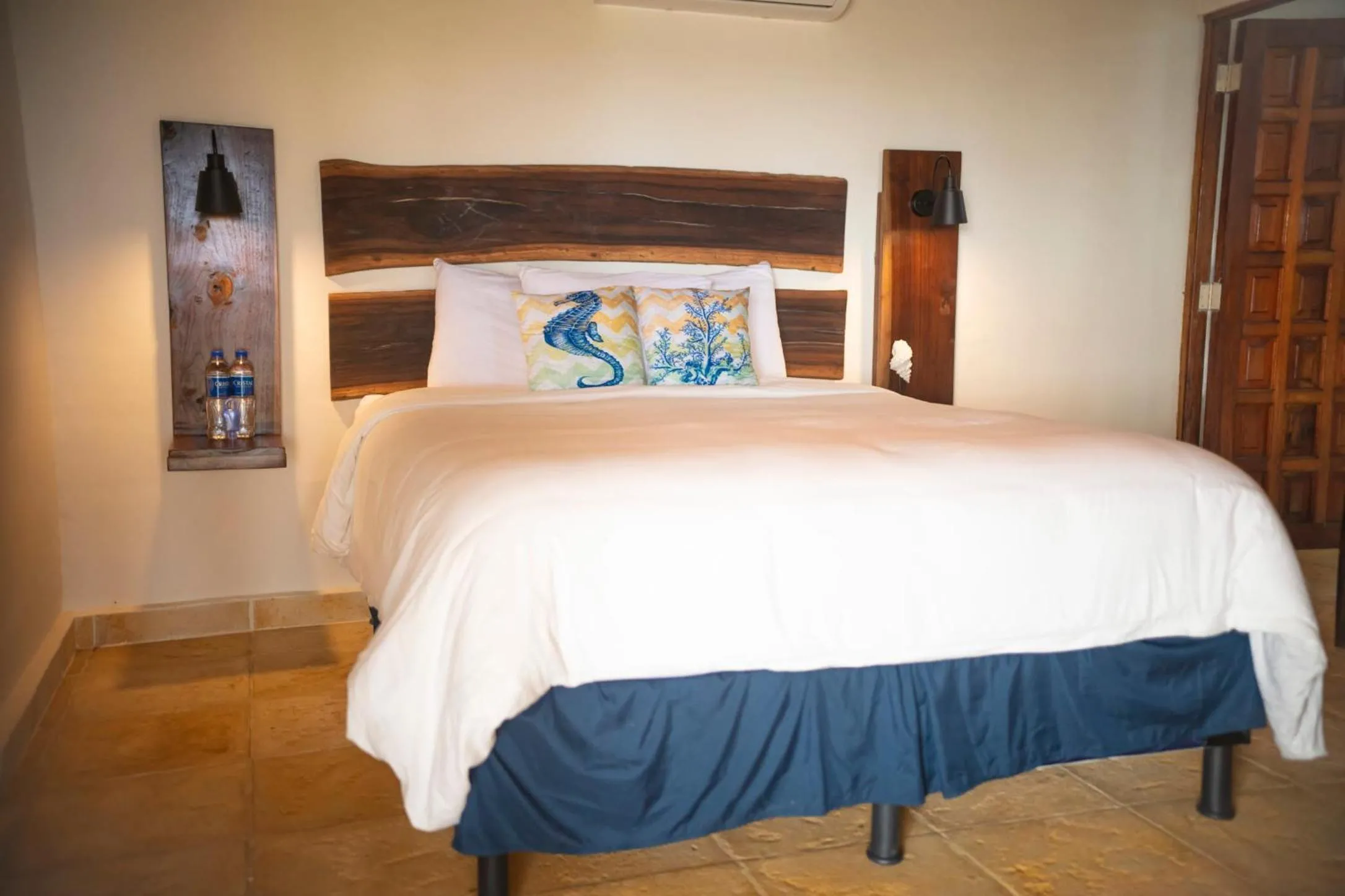 Bed in Casa del Golfo El Salvador