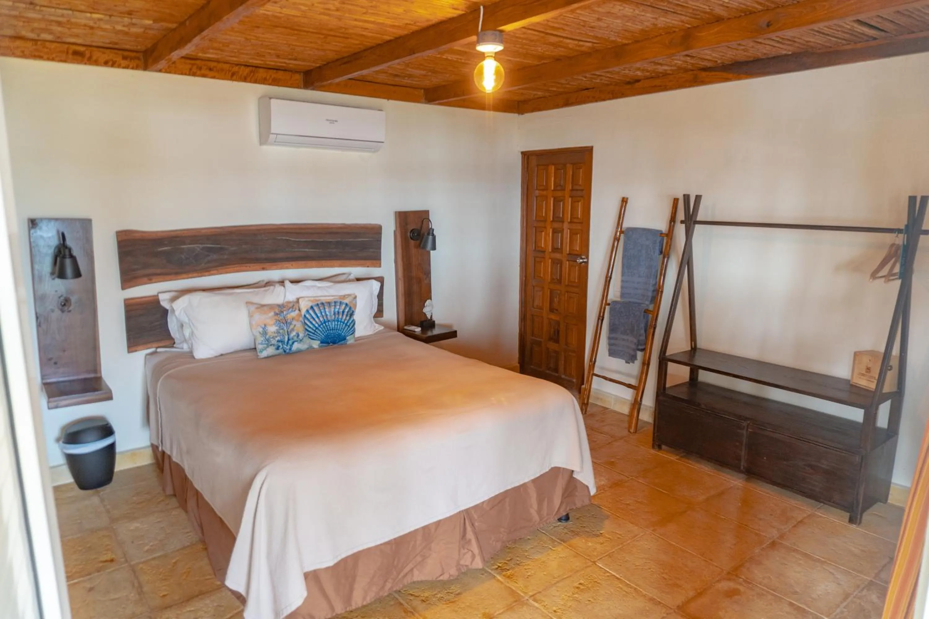 Bed in Casa del Golfo El Salvador