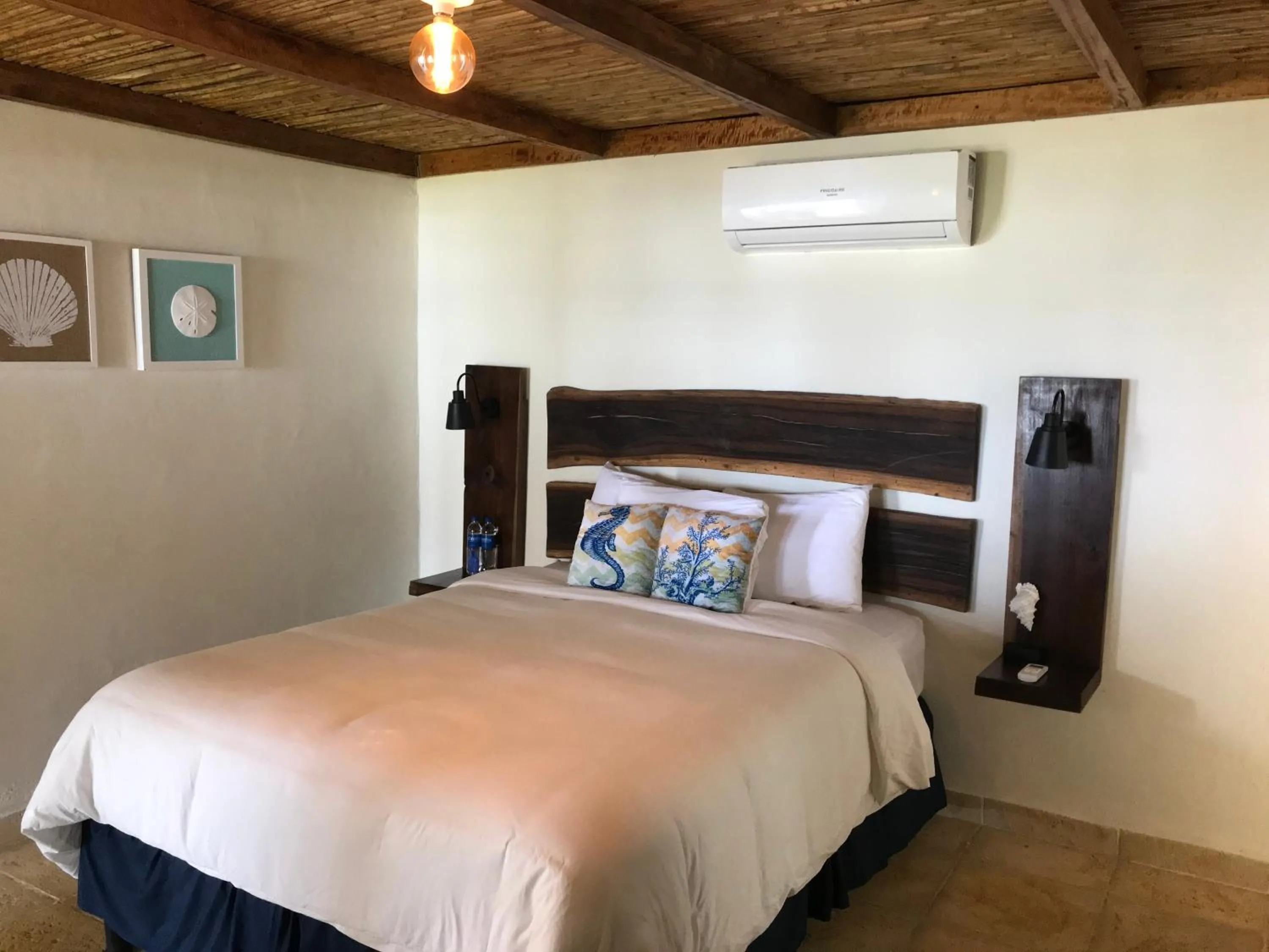 Bed in Casa del Golfo El Salvador