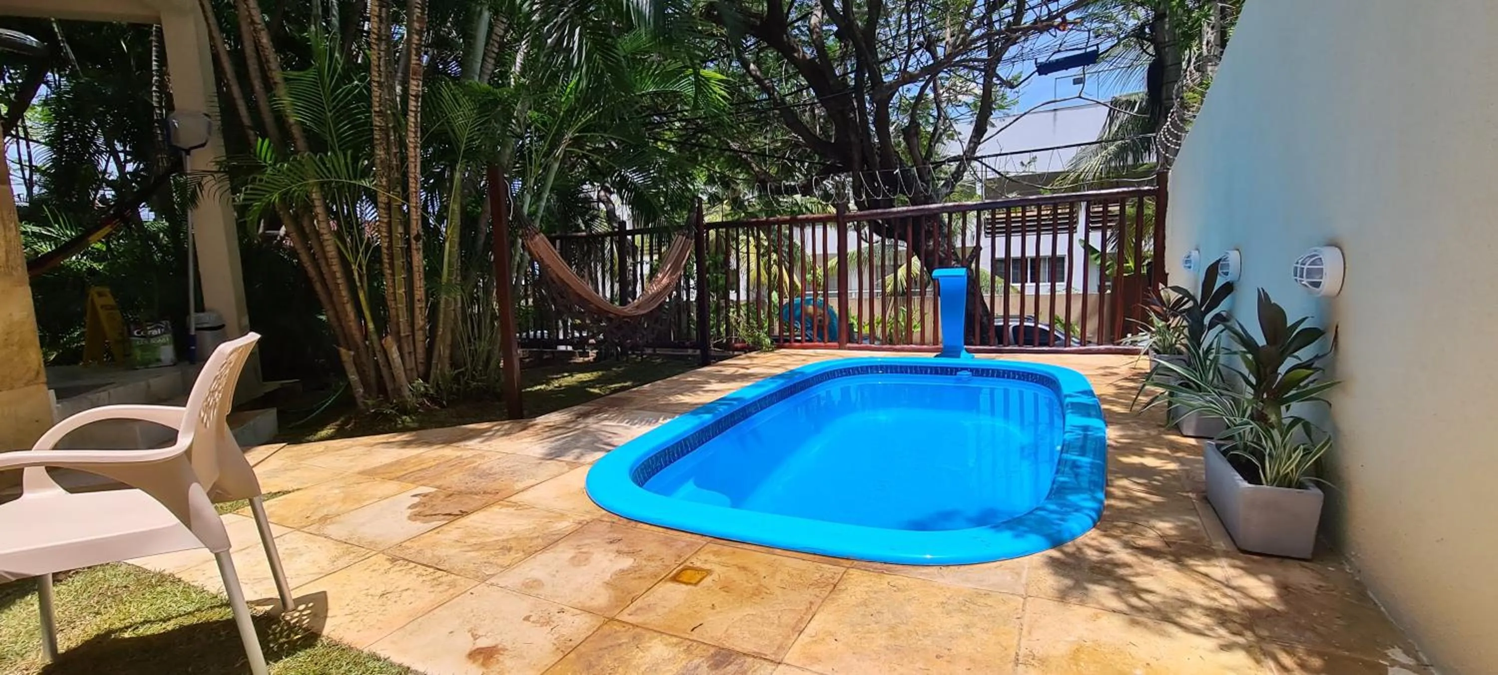 Swimming pool in Pousada Casarão 2030
