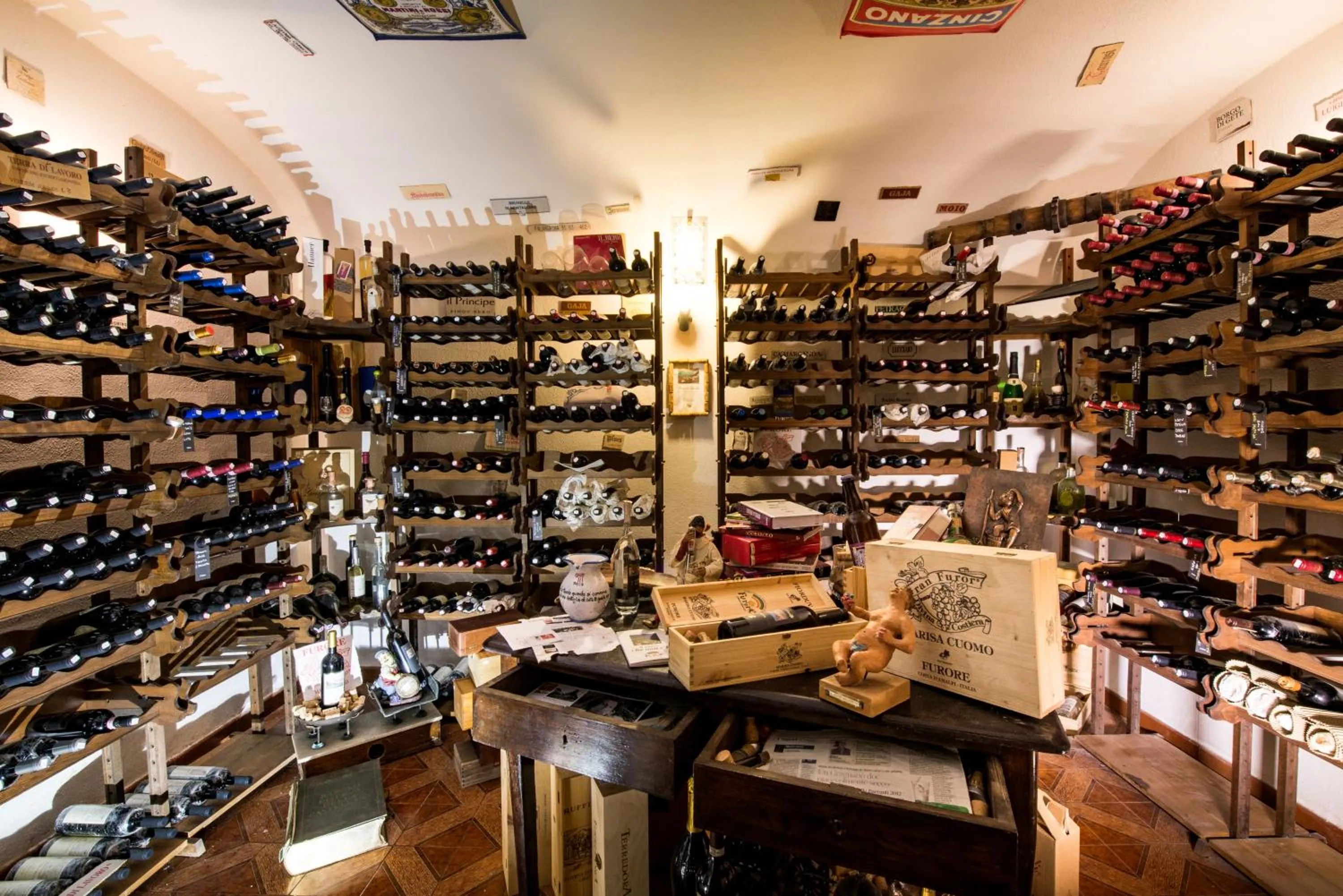 Alcoholic drinks in Albergo Diffuso Bacco Furore