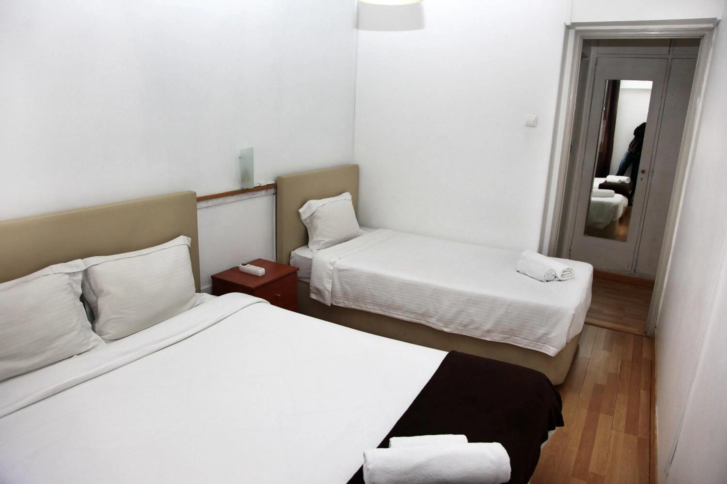 Bed in Lisbon Suite Home