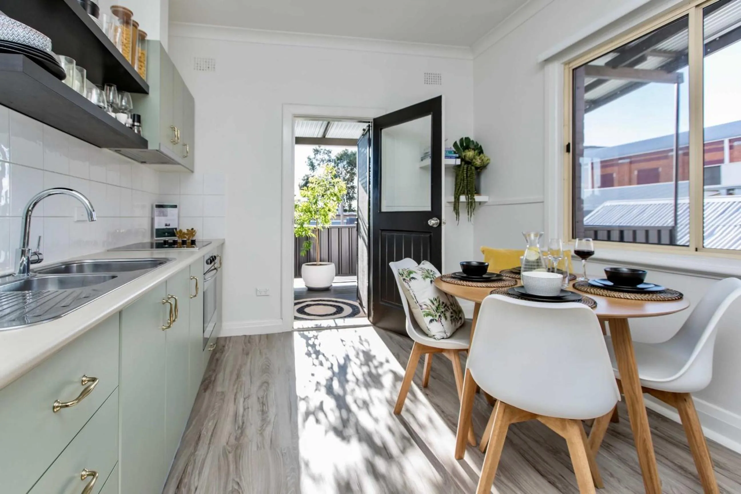 Kitchen or kitchenette in The Baylis Boutique Apartments